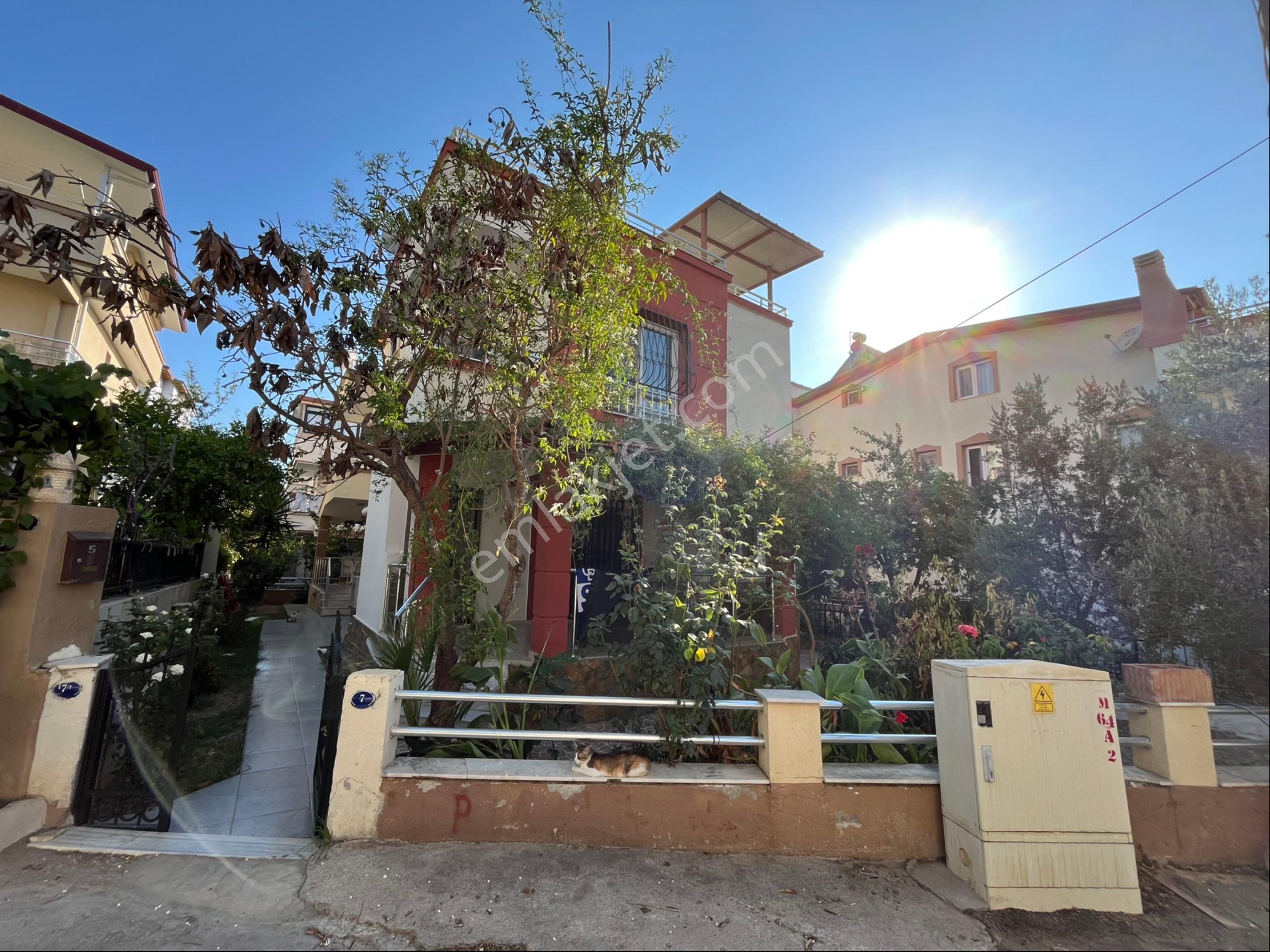 Özdere Deniz Tarafında Müstakil Otoparklı Villa - Görsel 5