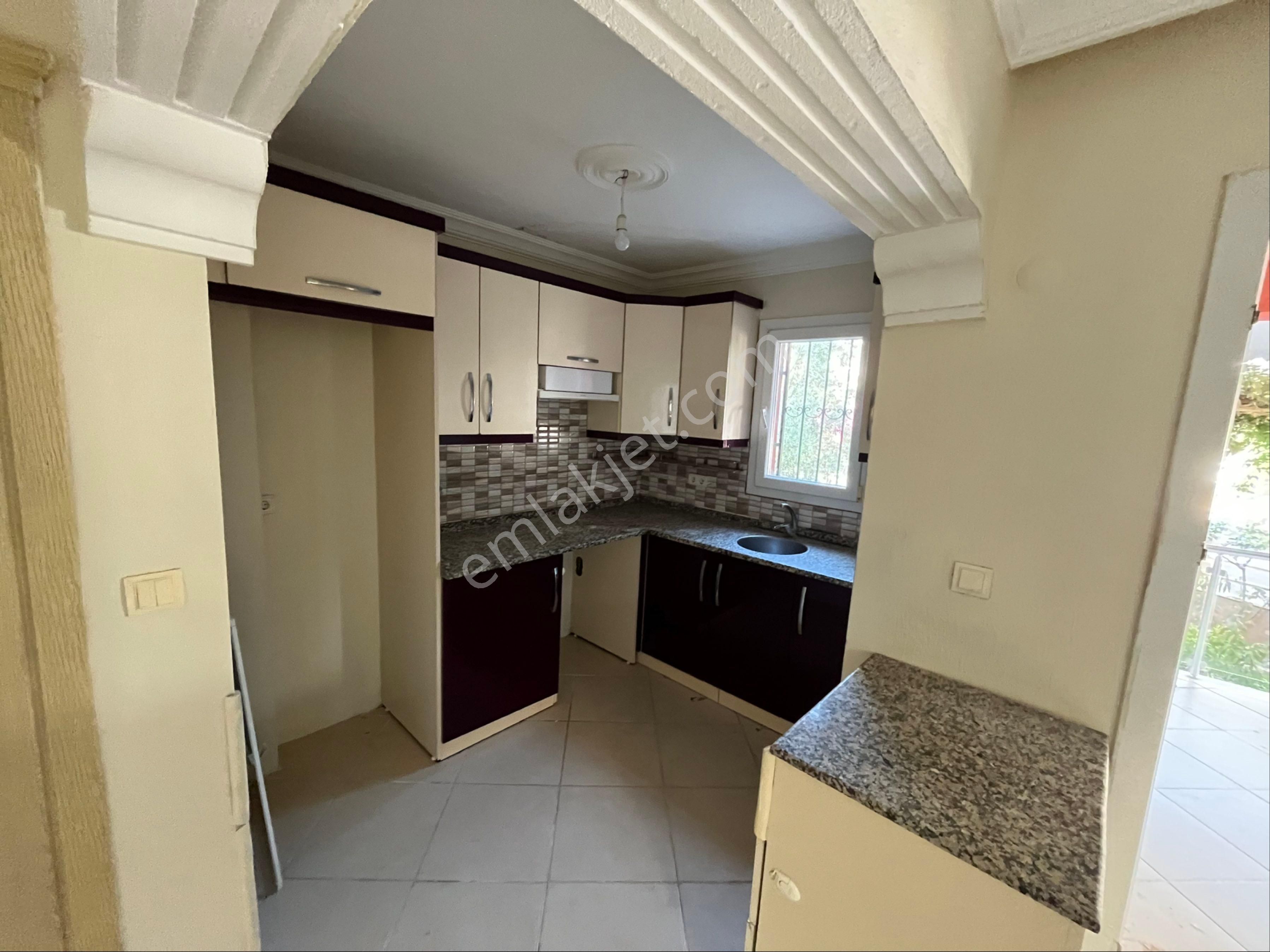 Özdere Deniz Tarafında Müstakil Otoparklı Villa - Görsel 9