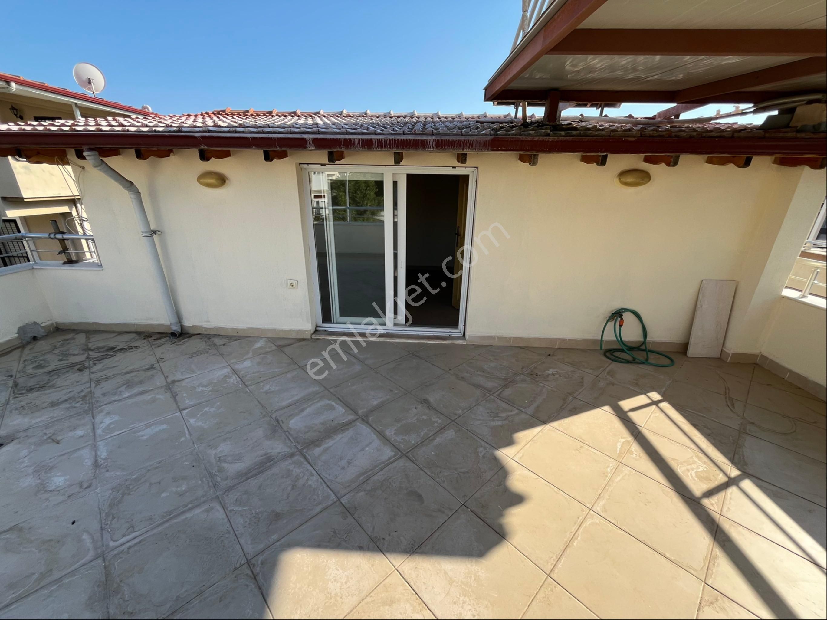 Özdere Deniz Tarafında Müstakil Otoparklı Villa - Görsel 27