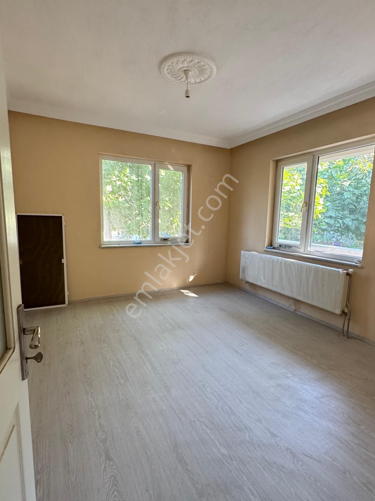 Çarşıya Yürüyüş Mesafesinde, Bahçeli, Balkonlu, Ferah 3+1 Daire - Görsel 13