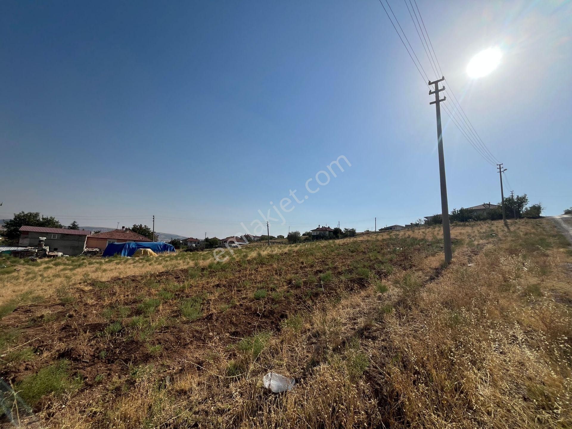 Nova'dan Cadde Cepheli 498 M2 Köşe Parsel Arsa - Görsel 12