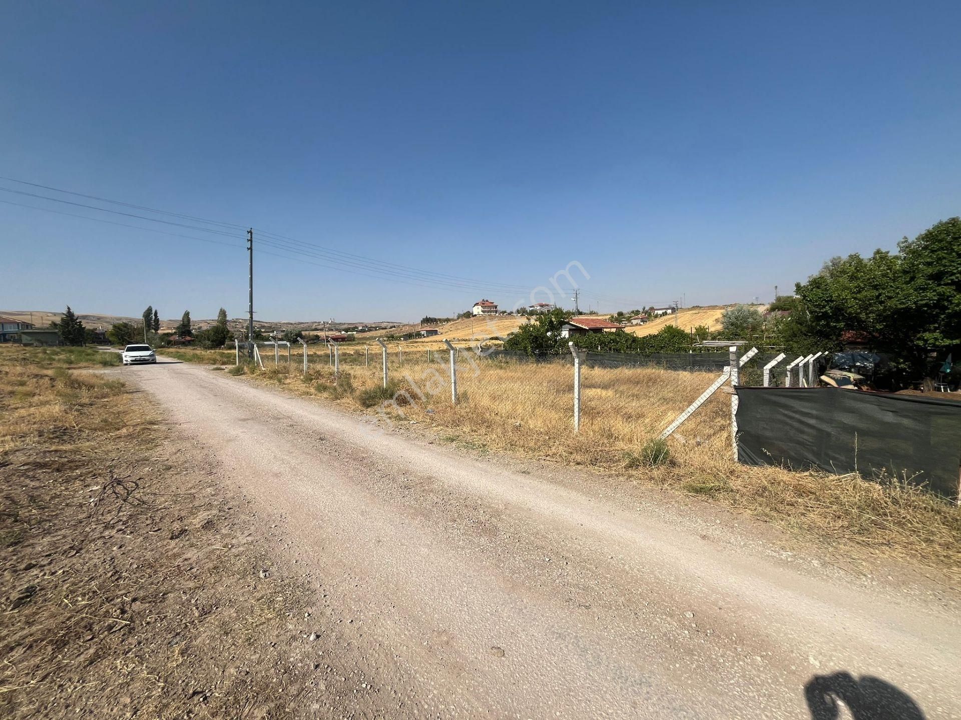 Nova'dan Cadde Cepheli 498 M2 Köşe Parsel Arsa - Görsel 6