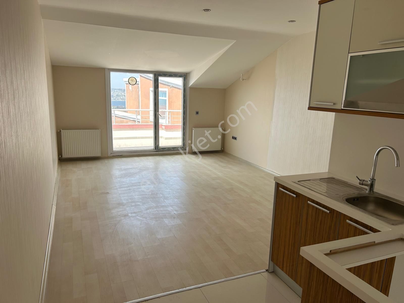 Beylikdüzü Havuzlu Sitede Satılık Daire - Görsel 9