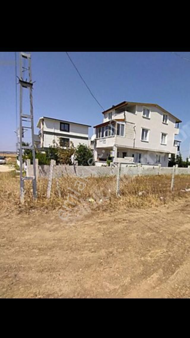 Yeniçiftlikte Villa İmarlı Arsa