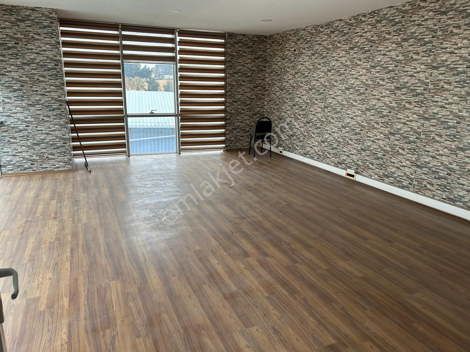 Beylikdüzü Gürpınarda Kiralık İmalathane - Görsel 3