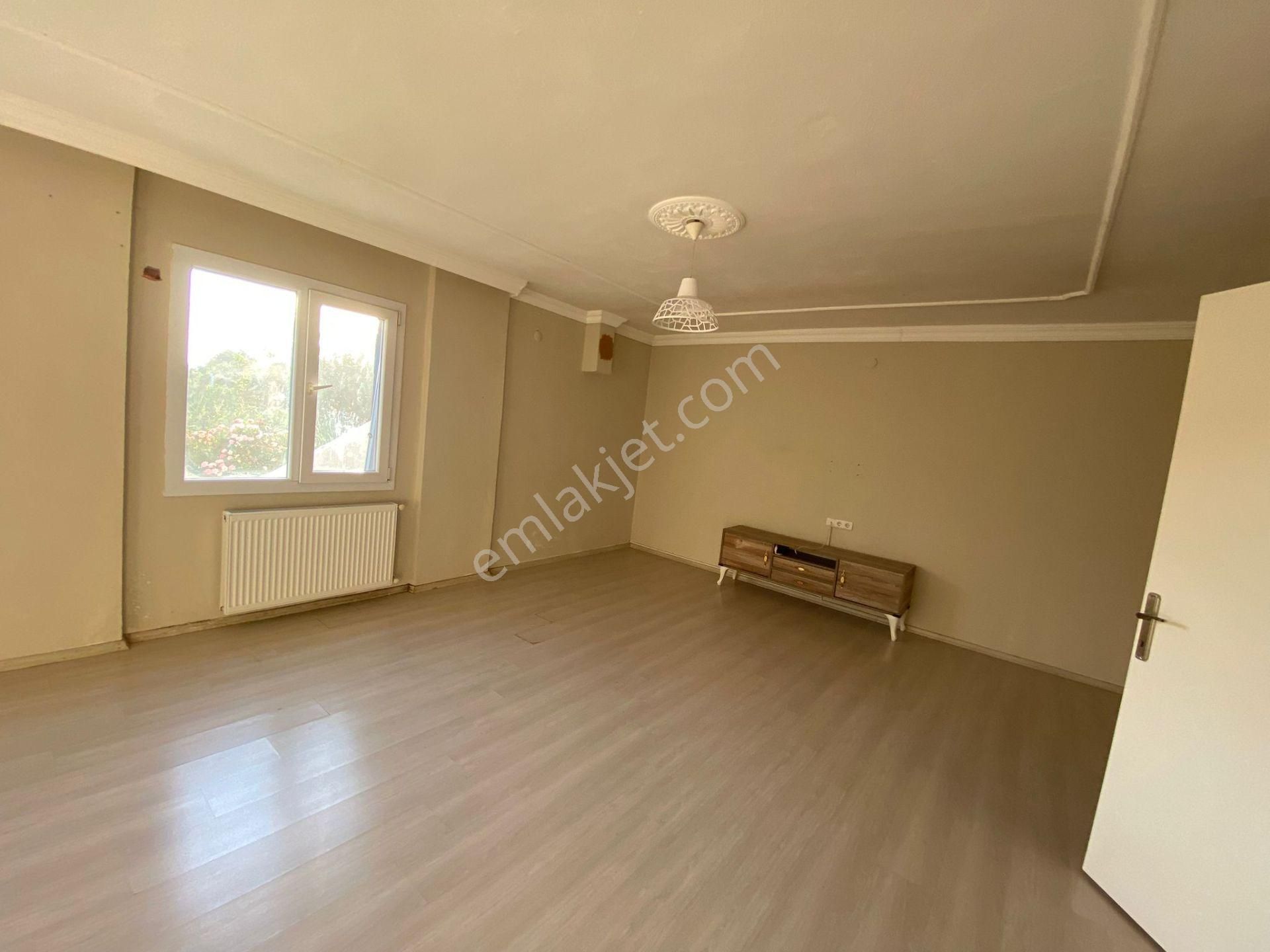 Kuşadası Kirazlı Köyü'nde Bahçeli Müstakil Satılık Ev - Görsel 21