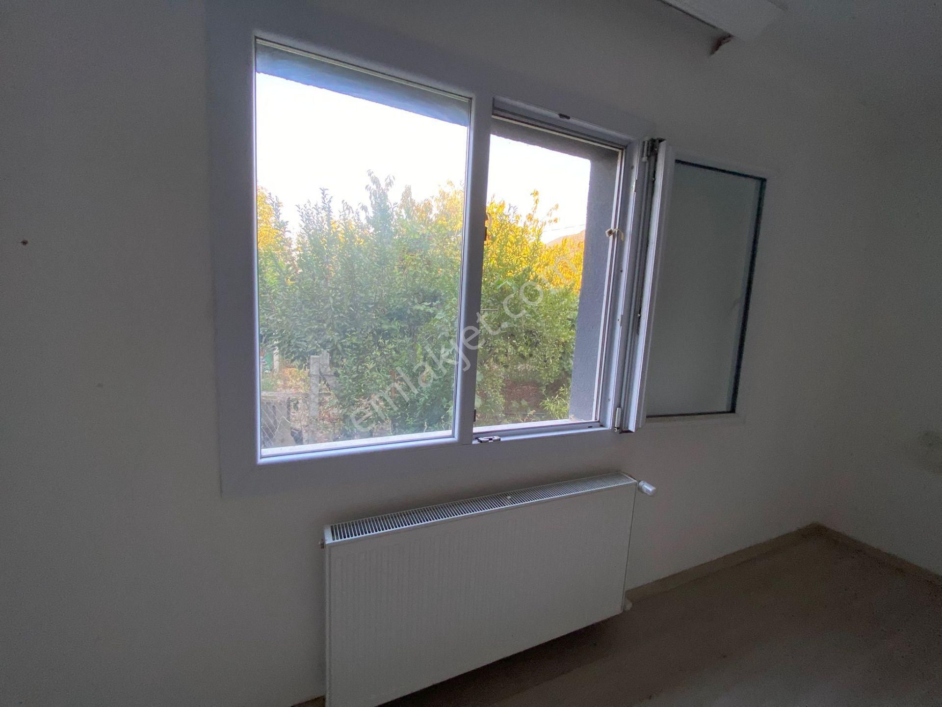 Kuşadası Kirazlı Köyü'nde Bahçeli Müstakil Satılık Ev - Görsel 27