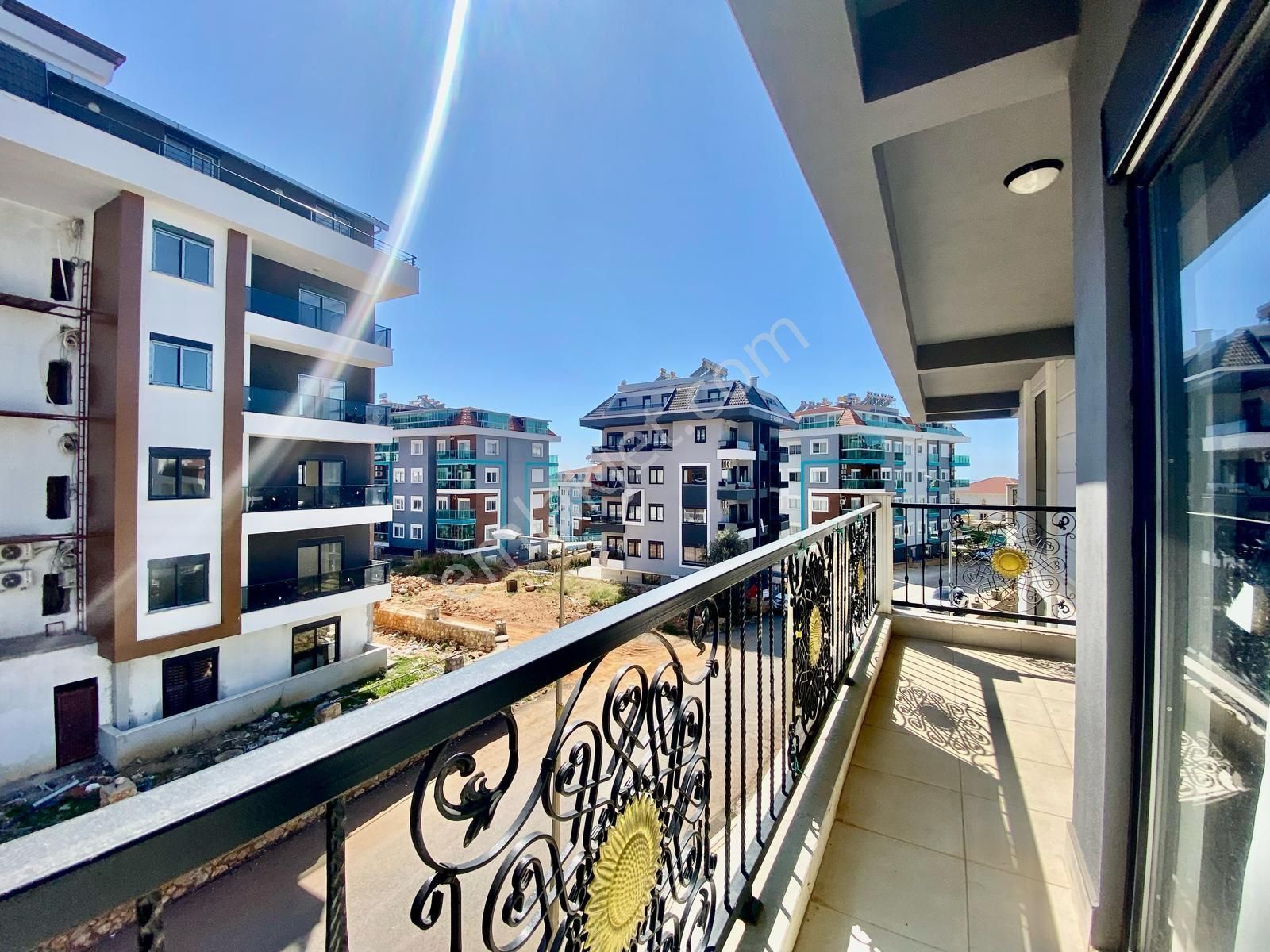 Alanya Obada Site İçerisinde Havuzlu Lüks Dubleks - Görsel 16