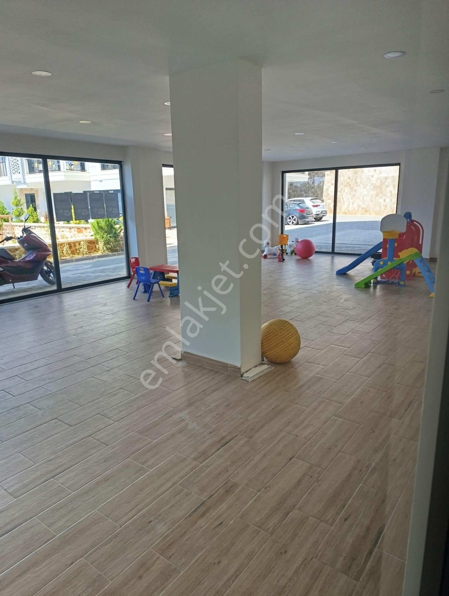 Alanya Obada Site İçerisinde Havuzlu Lüks Dubleks - Görsel 20