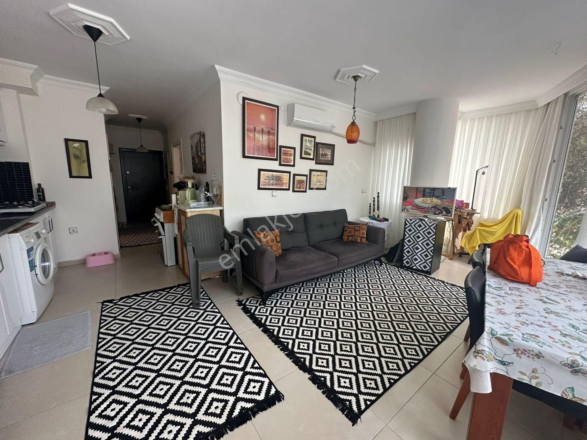 Sıla Emlaktan Güllük Merkezde 2+1 Bahçe Kullanımlı Satılık Daire - Görsel 6