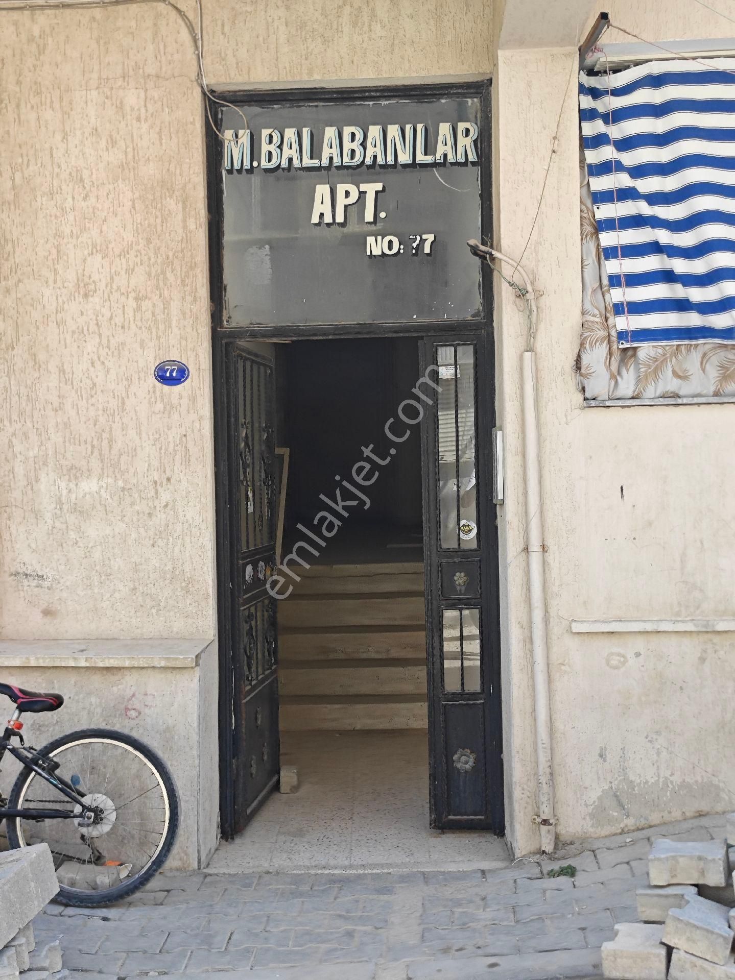 Dikili Ümmetoğlu'ndan 2+1 Ferah Daire Merkezi Konumda Denize Sahile 30 Metre - Görsel 9