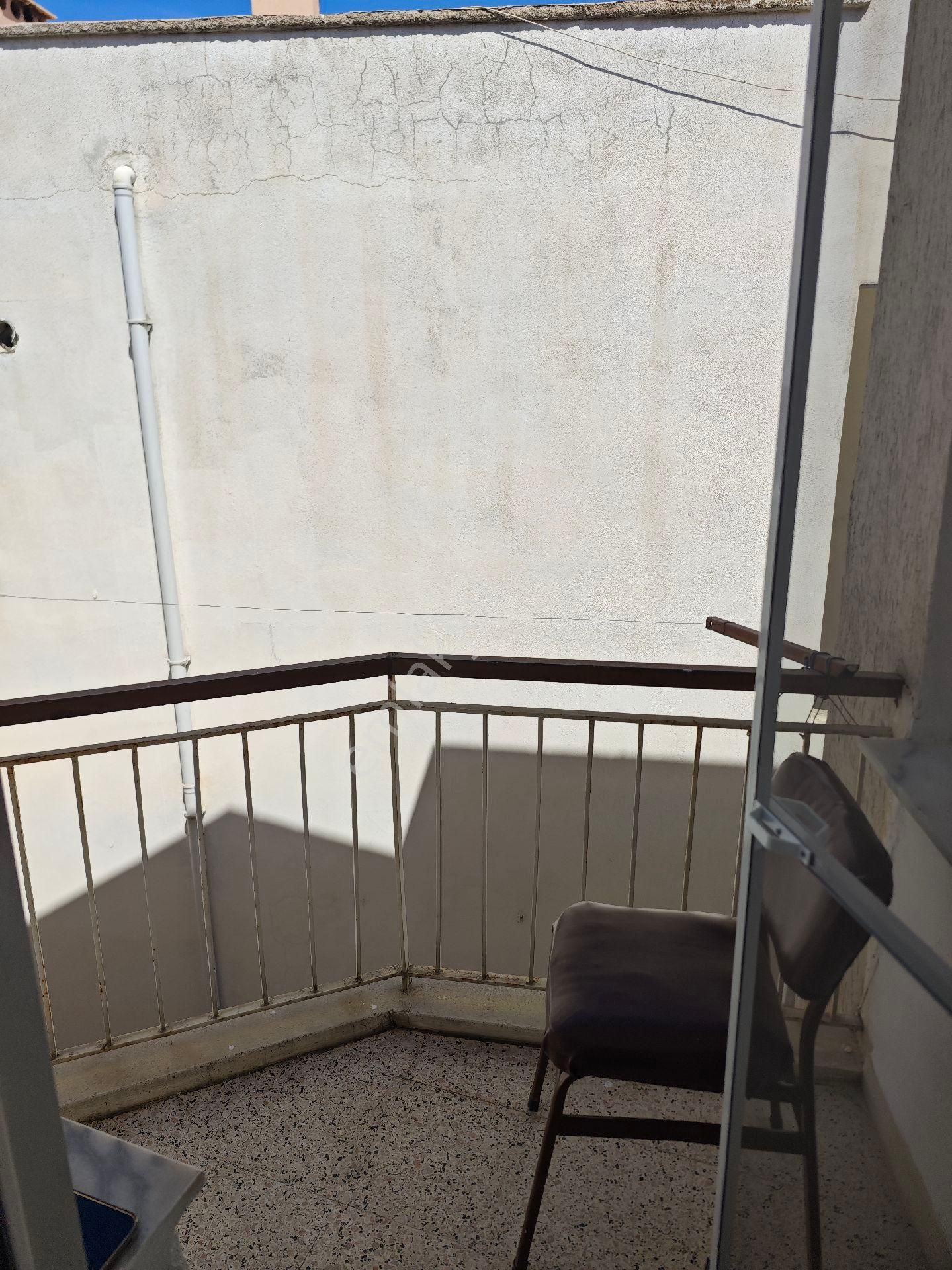 Dikili Ümmetoğlu'ndan 2+1 Ferah Daire Merkezi Konumda Denize Sahile 30 Metre - Görsel 26