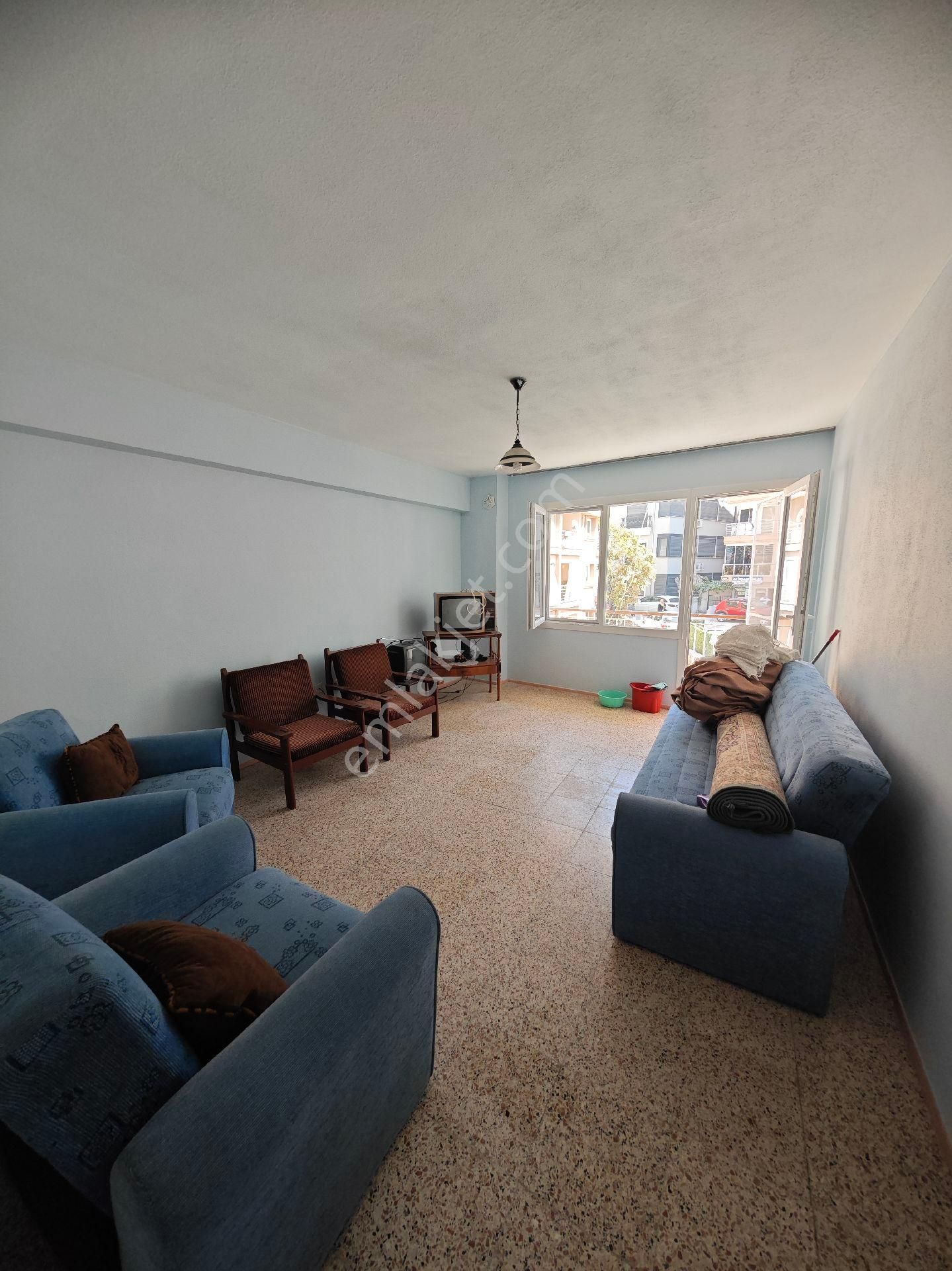 Dikili Ümmetoğlu'ndan 2+1 Ferah Daire Merkezi Konumda Denize Sahile 30 Metre - Görsel 19