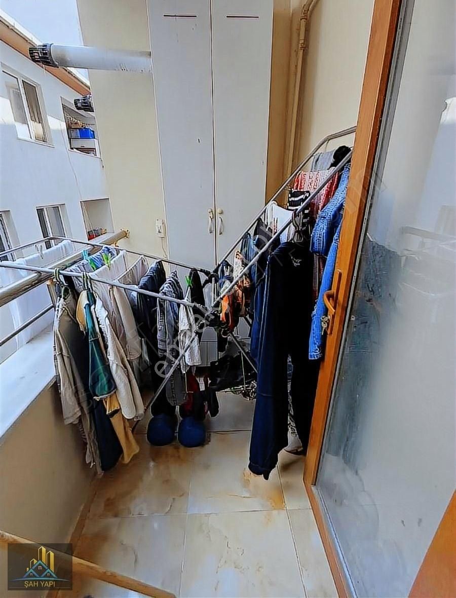 Metrobüse Yürüme Mesafesinde 2+1 Daire - Görsel 8