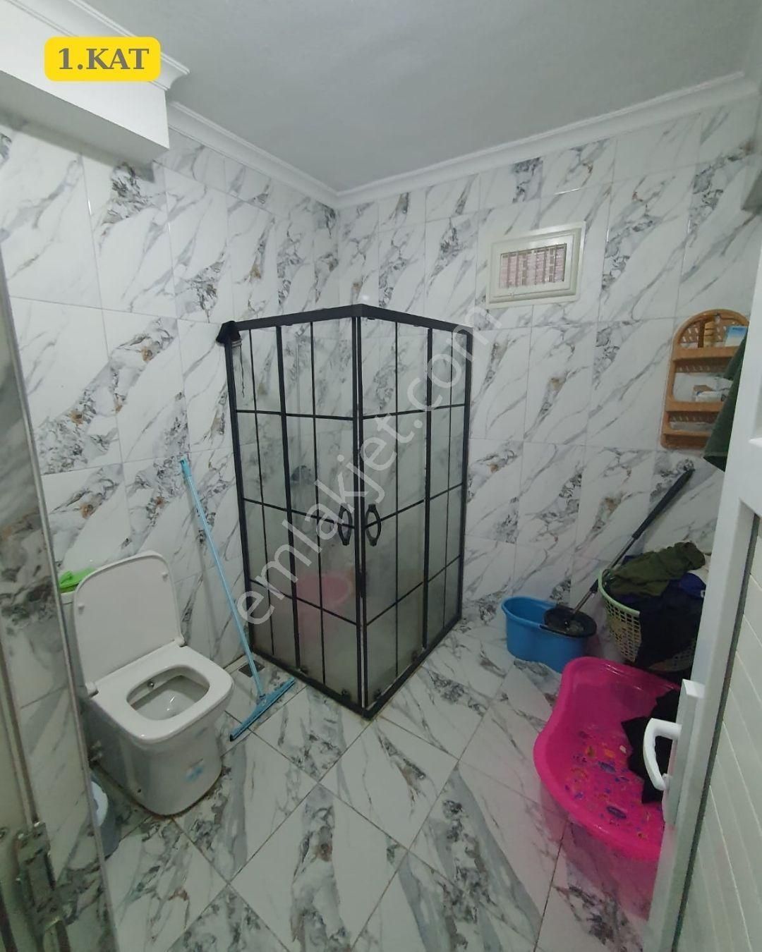 Malteepe Mahallesinde 5 Katlı Satılık Bina - Görsel 11