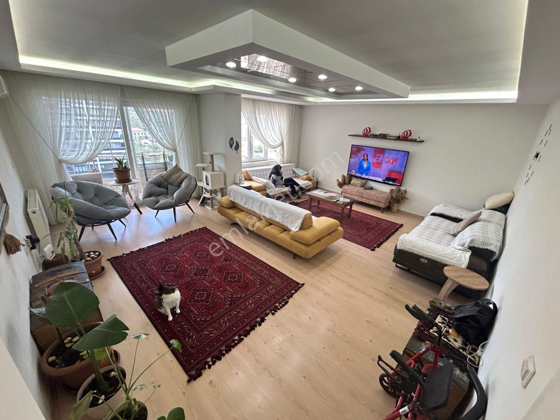 Yükselden Kadıköyün Nezih Konumunda Ayrı Mutfak Geniş 3+1 Daire* - Görsel 25
