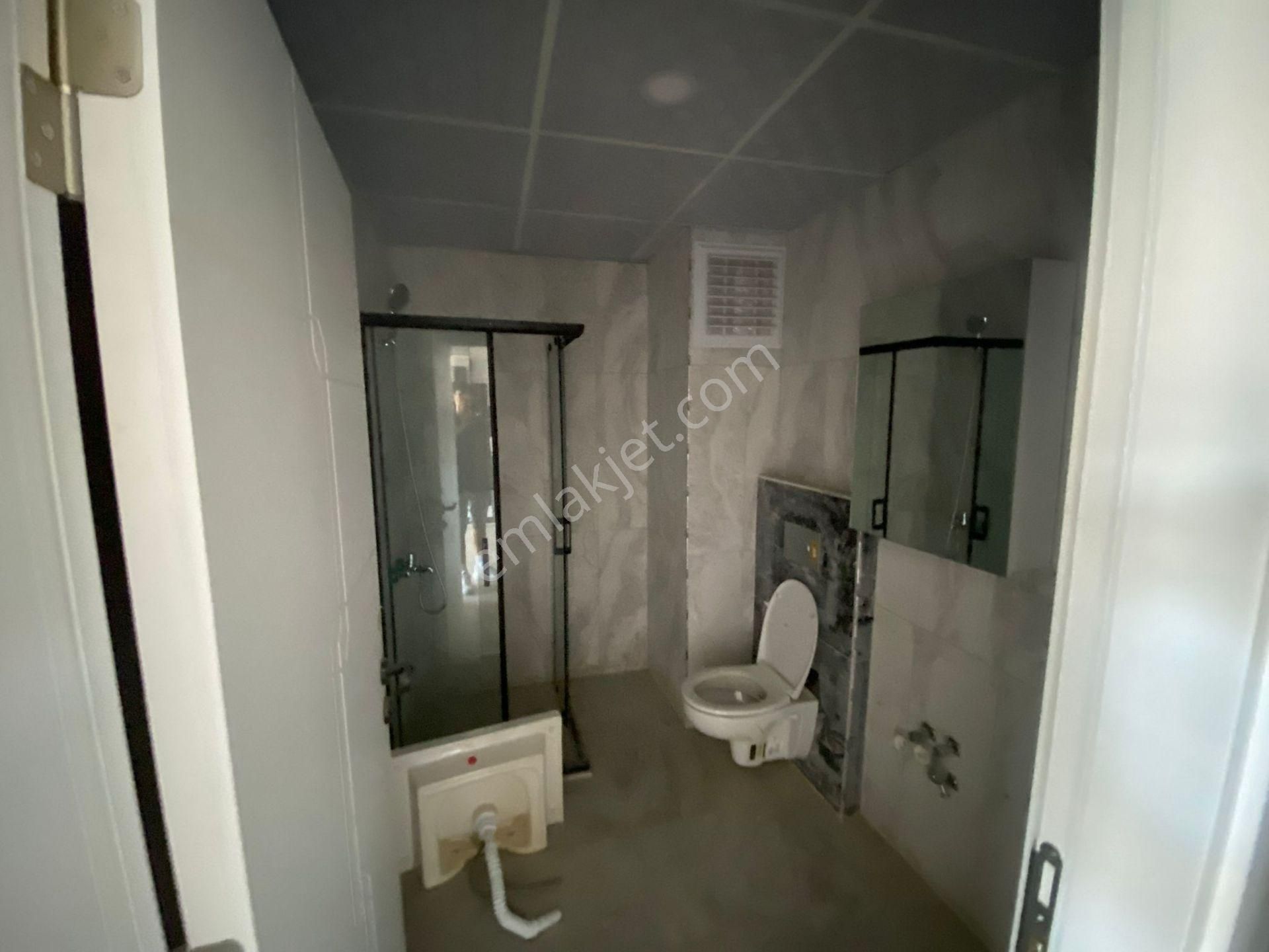 Ekşioğlu'dan Tekirdağ Süleymanpaşa Atatürk Mah. Merkezi Konumda 1+1 Kiralık Daire - Görsel 8