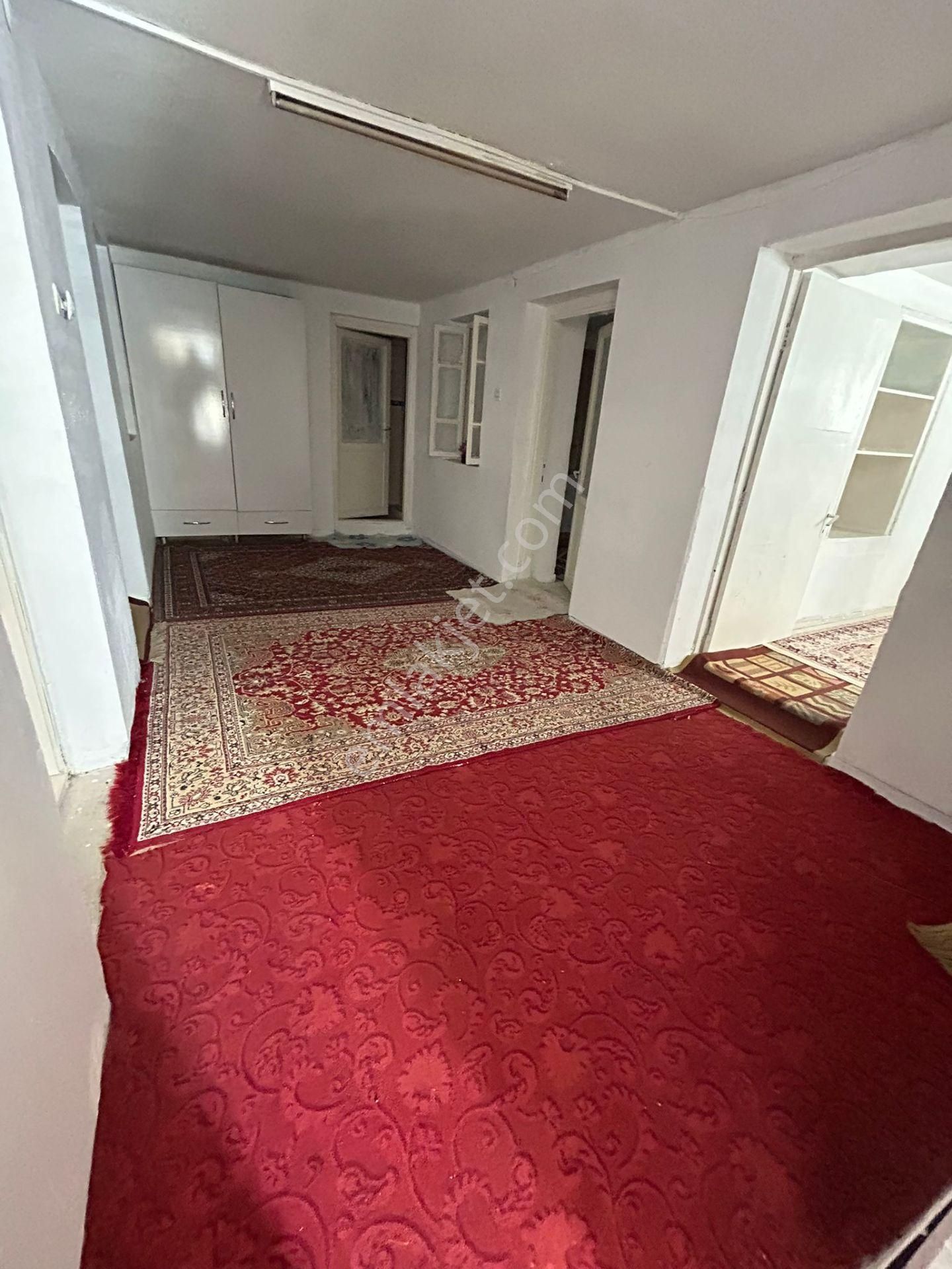 Tetik Emlak’tan Turan Mahallesinde Satılık 3+1 Fırsat Yatırımlık Daire! 1.650.000 Tl - Görsel 2