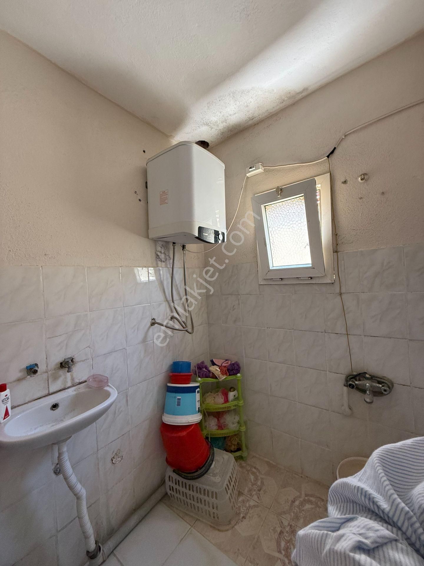 Seferihisar Ulamış Köyü Merkezinde Satılık Müstakil Ev - Görsel 31