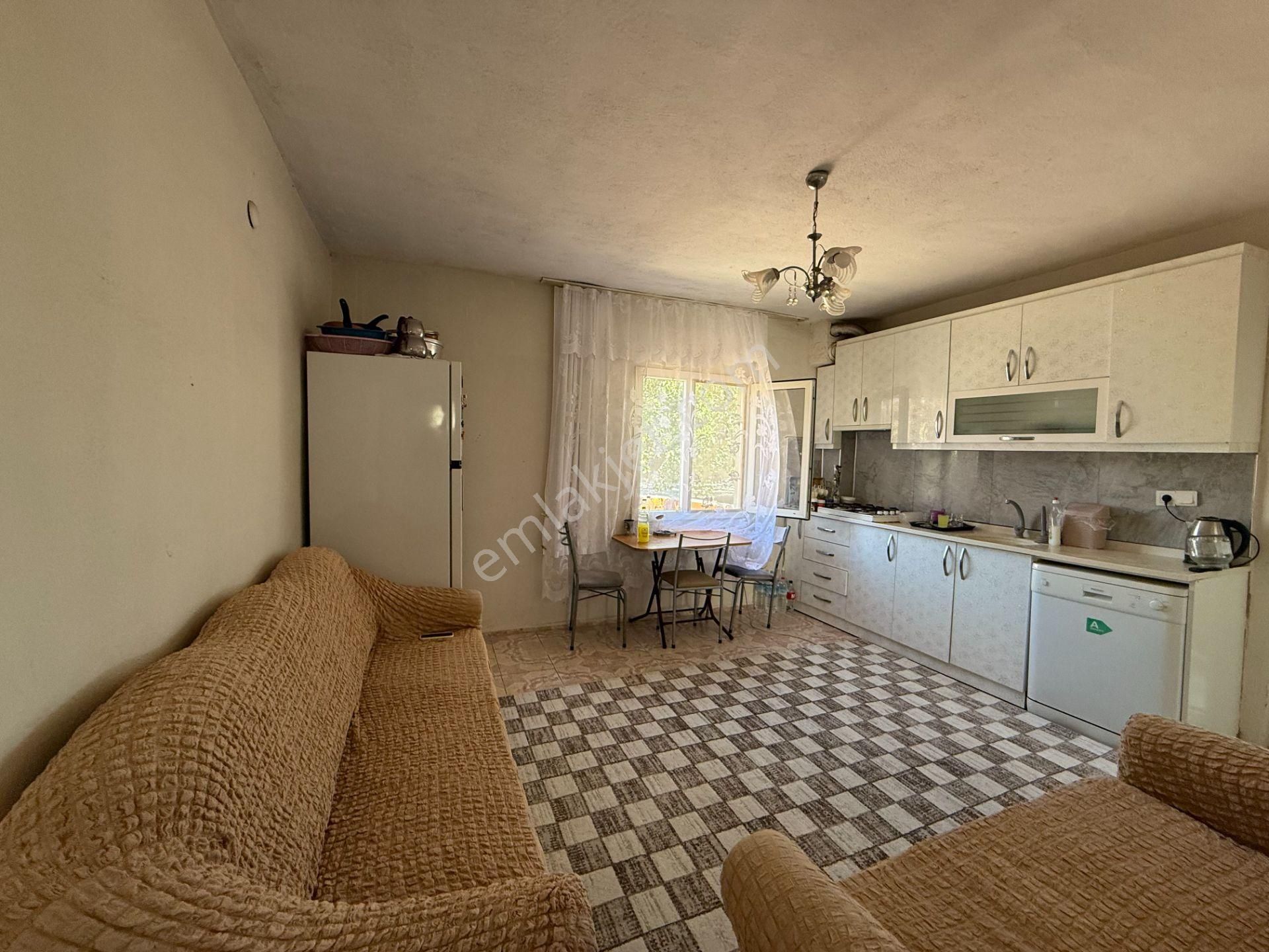 Seferihisar Ulamış Köyü Merkezinde Satılık Müstakil Ev - Görsel 29