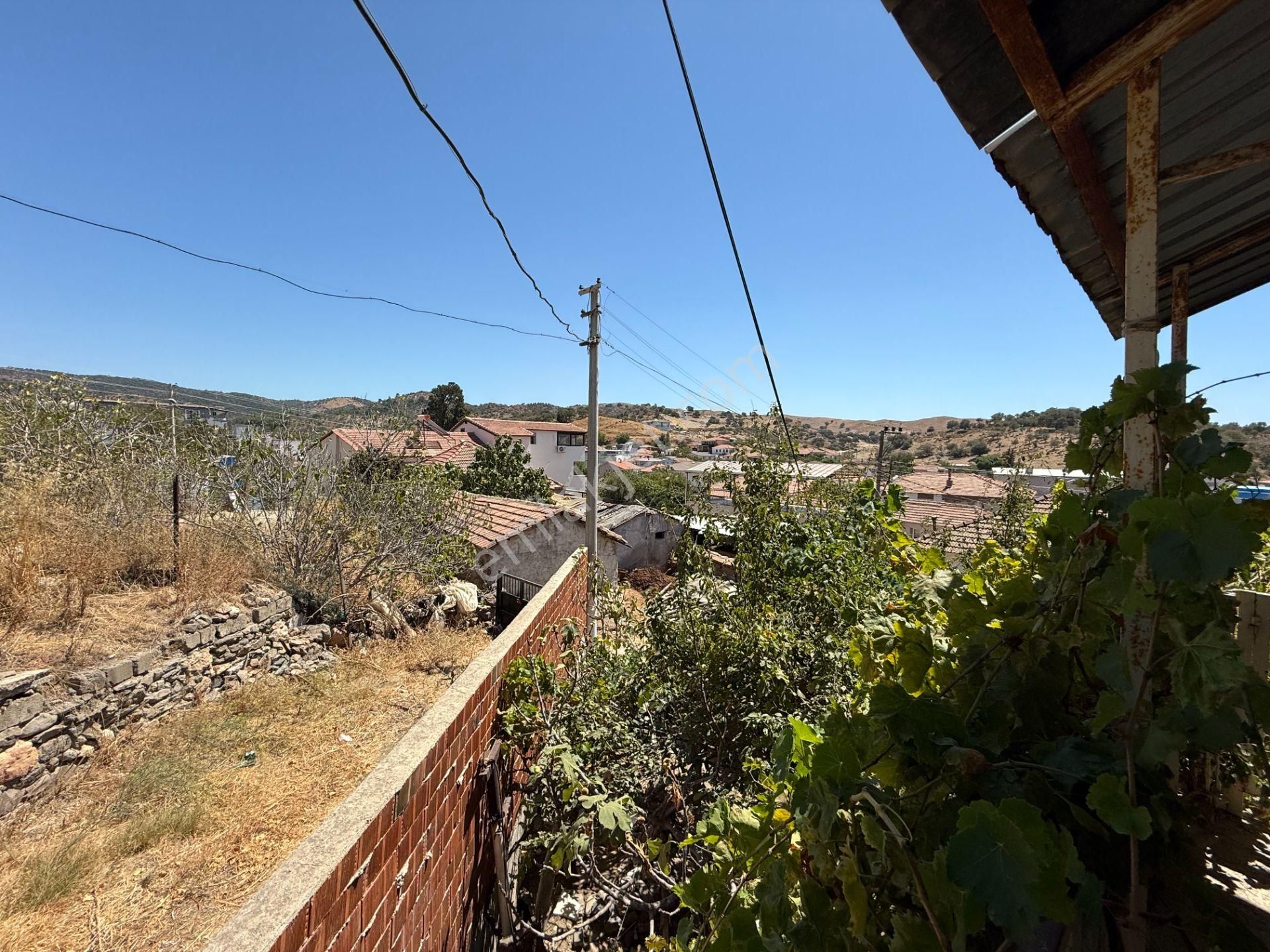 Seferihisar Ulamış Köyü Merkezinde Satılık Müstakil Ev - Görsel 13