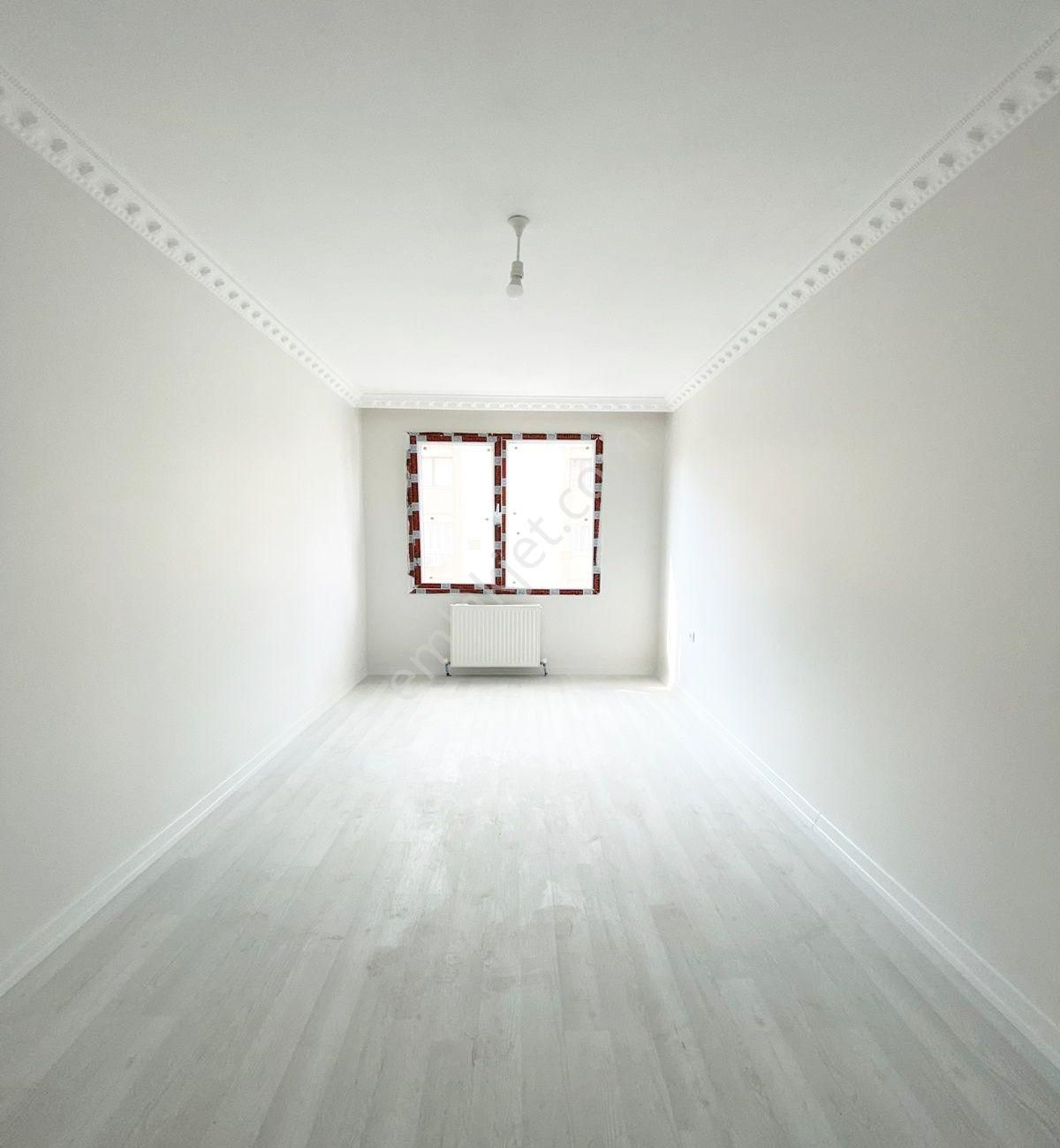 Avcılar Merkezde Sıfır 3+1 Metrobüse Yakın Ara Kat Daire - Görsel 13