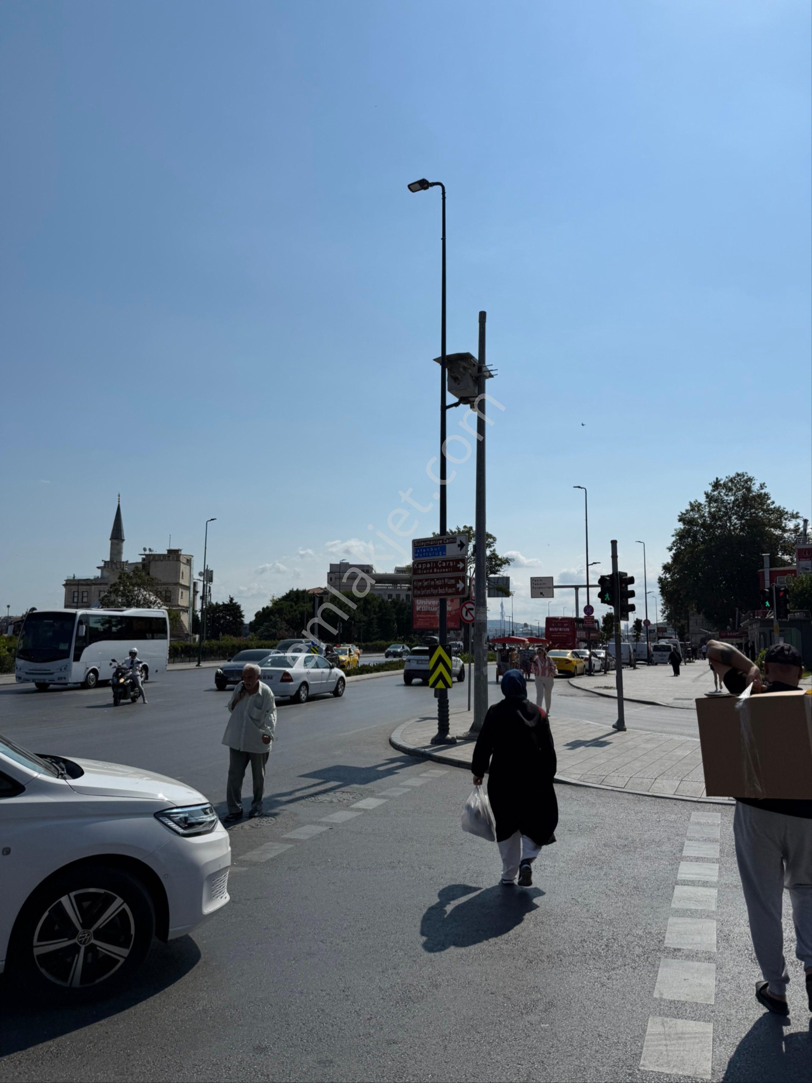 Nevmahalden Eminönü Merkezi Kantarcılarda İki Katlı Kelepir Bina - Görsel 10