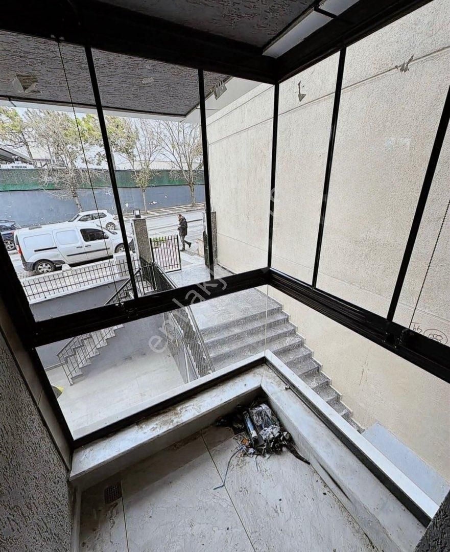 Nevmahalden Kapalı Ve Açık Otoparklı Yeni Arakat Daire - Görsel 10