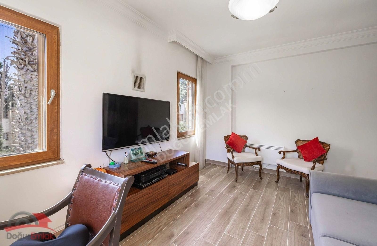 Doğuş Emlak'tan Ödüllü Nezih Havuzlu Site İçerisinde 3+1 Villa - Görsel 3