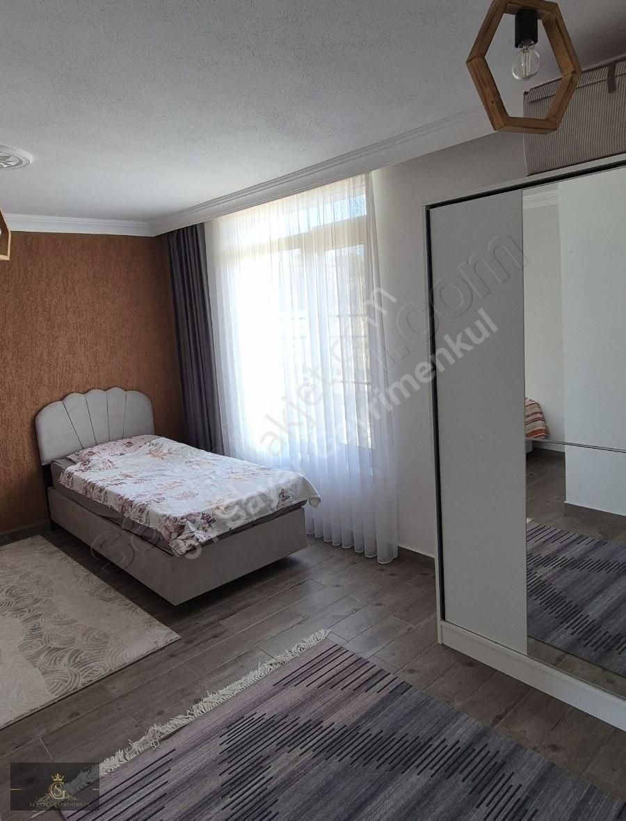 54 Sayar Gayrimenkulden Denize Yakın 2 Dönüm İçinde 2 Villa - Görsel 2