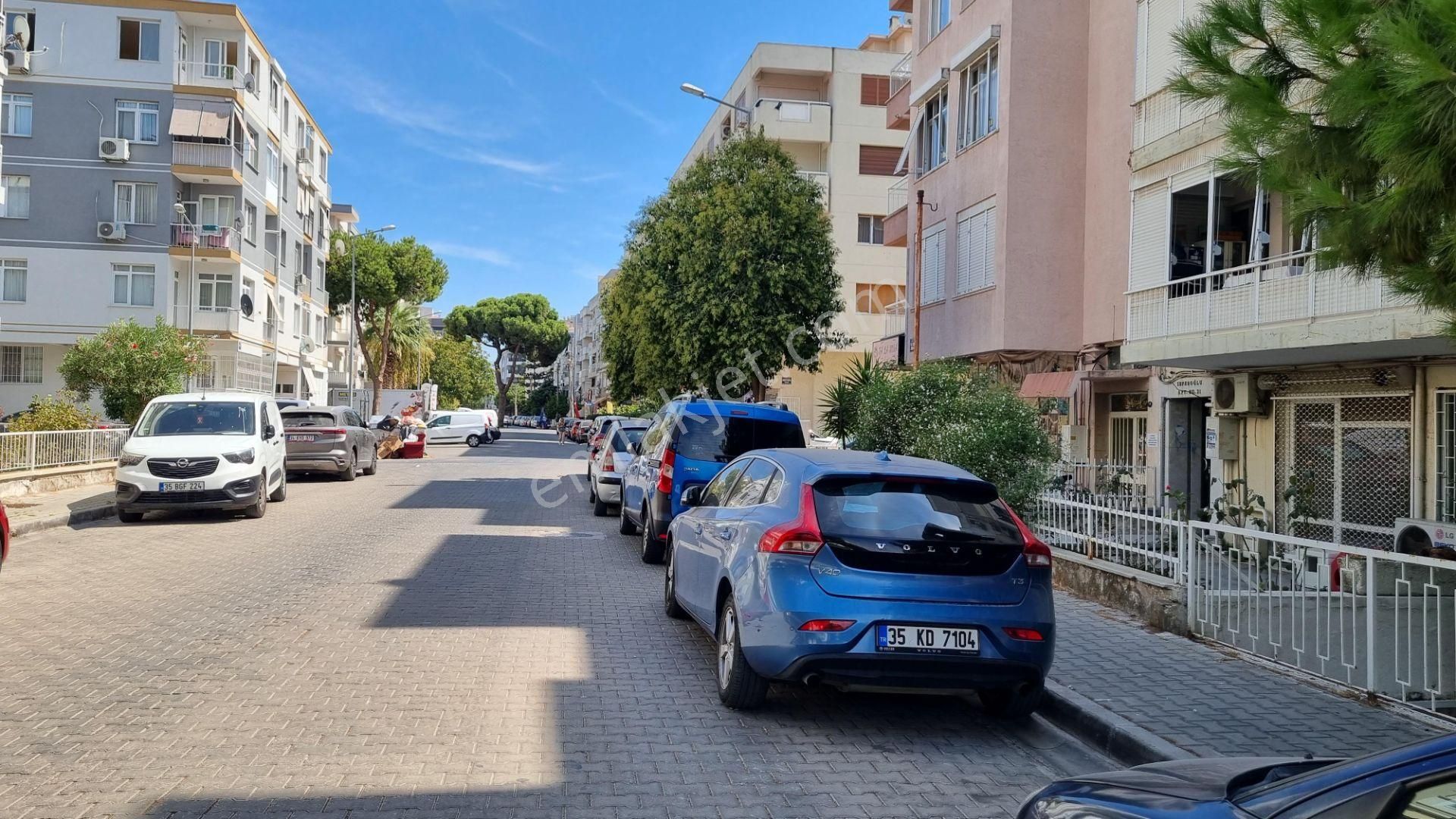 Bostanlıda Sahile Yakın İçi Full Yapılı 3+1 Satılık Daire - Görsel 25