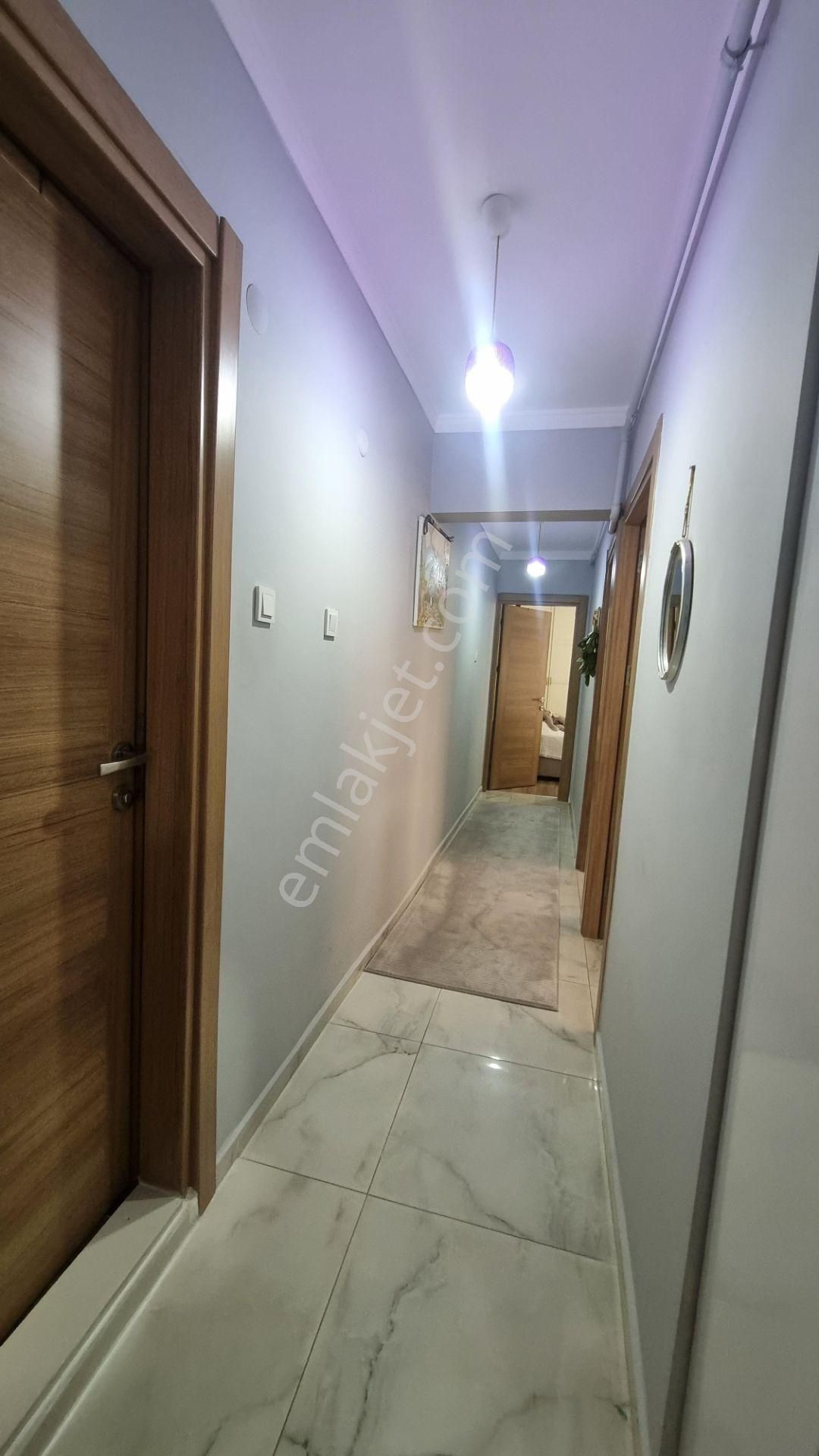 Bostanlıda Sahile Yakın İçi Full Yapılı 3+1 Satılık Daire - Görsel 12