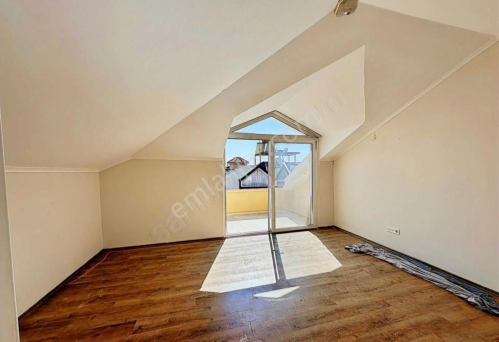 Alanya Demirtaş'da Satılık 4+1 Villa - Görsel 15