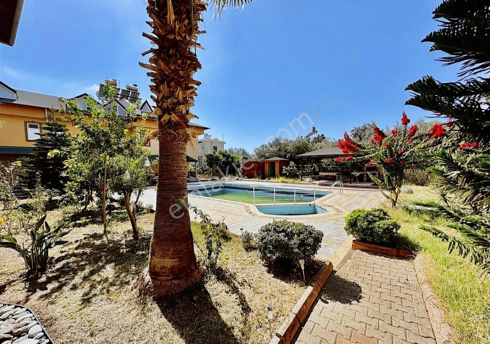 Alanya Demirtaş'da Satılık 4+1 Villa - Görsel 8