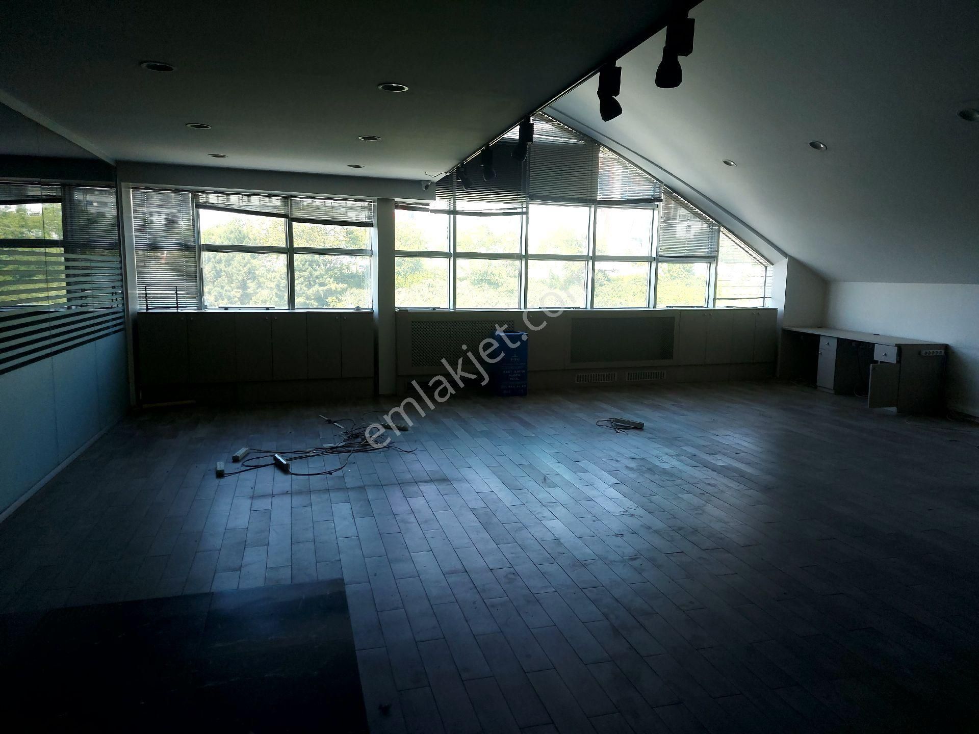 Şişli Kiralık Ofis 550 M2 Dublex - Görsel 12