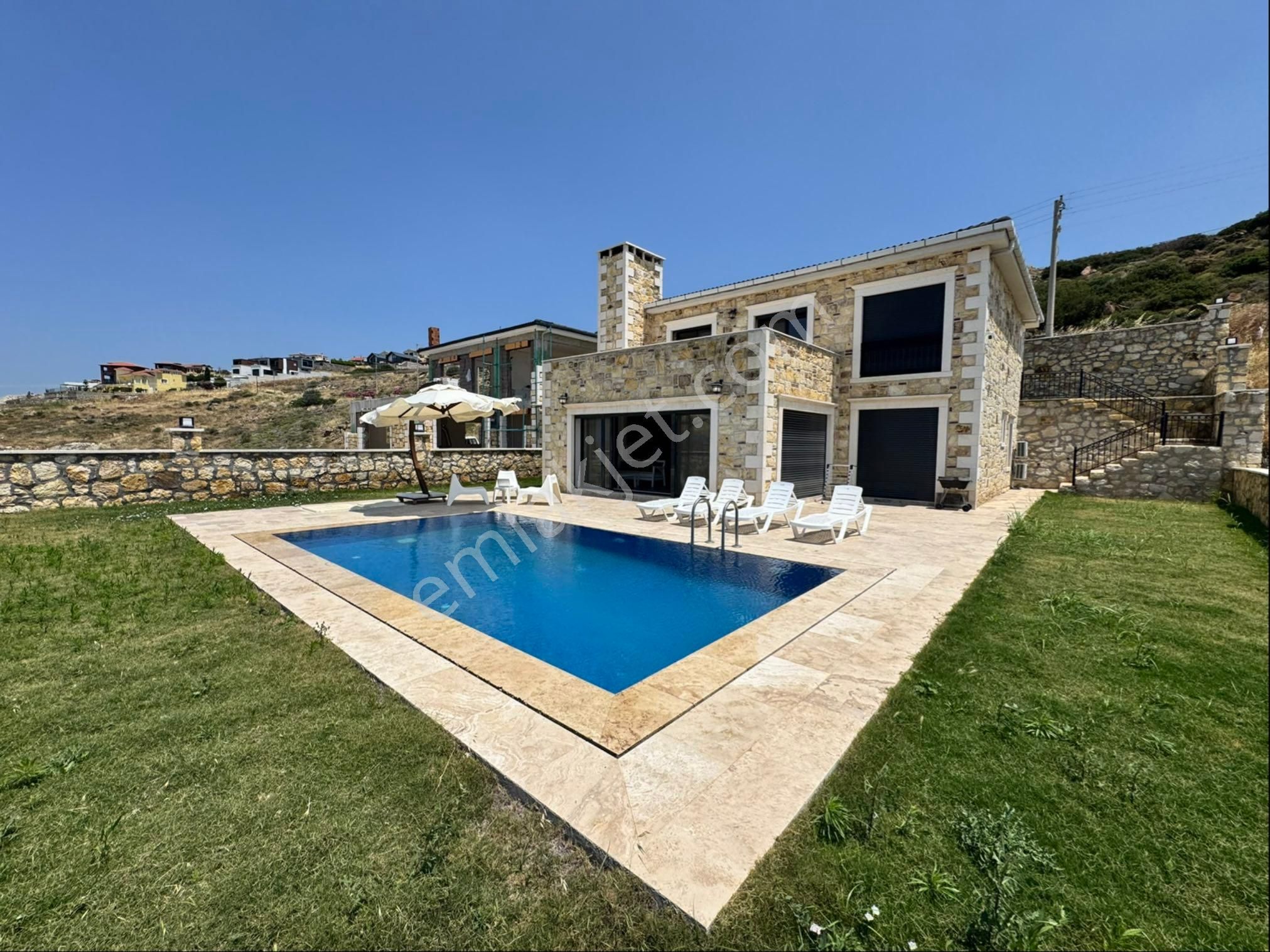 Eski Foça Da Kiralık Müstakil Havuzlu Terapi Jakuzili Taş Villa - Görsel 20