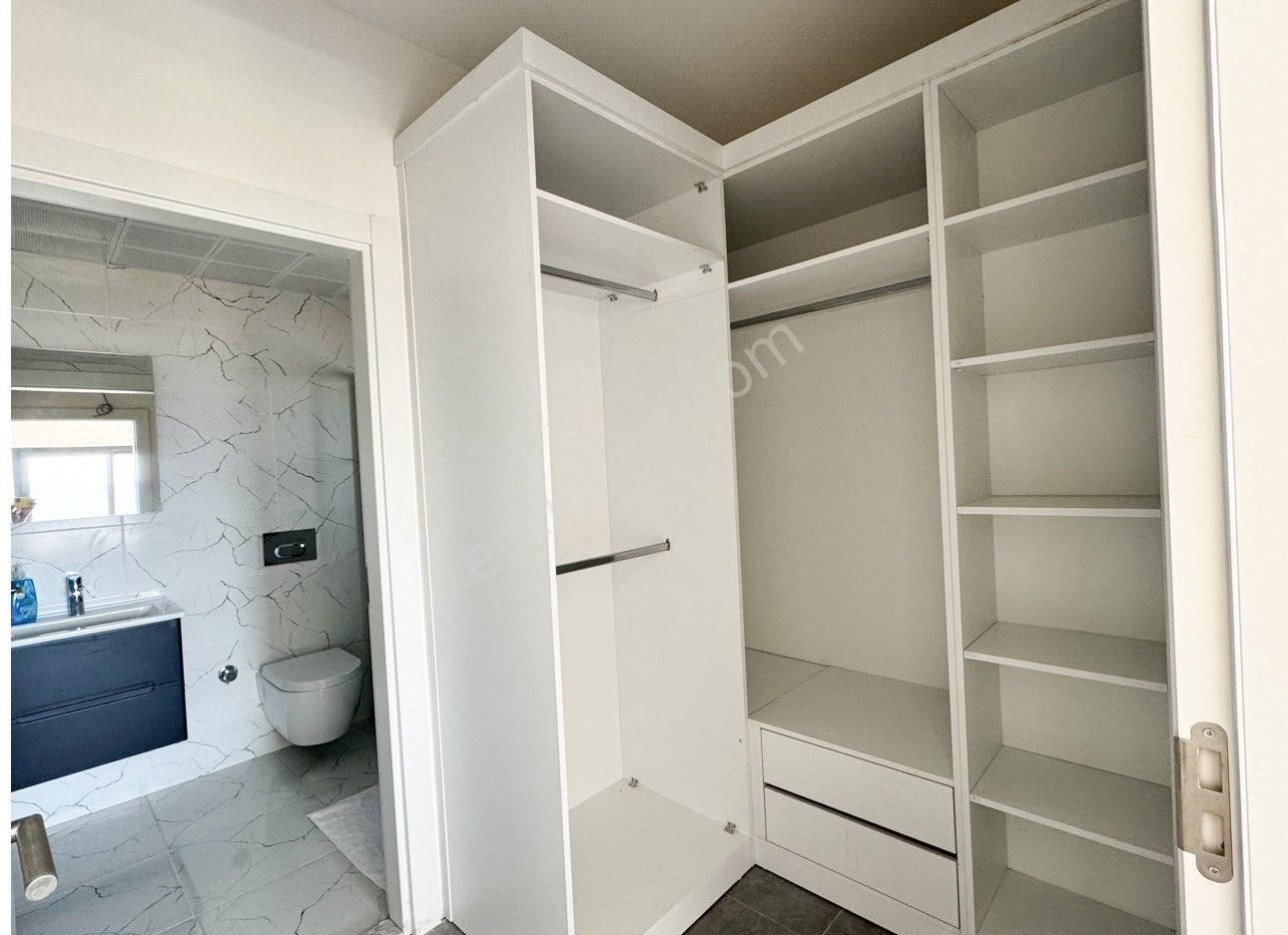 Eski Foça Da Kiralık Müstakil Havuzlu Terapi Jakuzili Taş Villa - Görsel 13