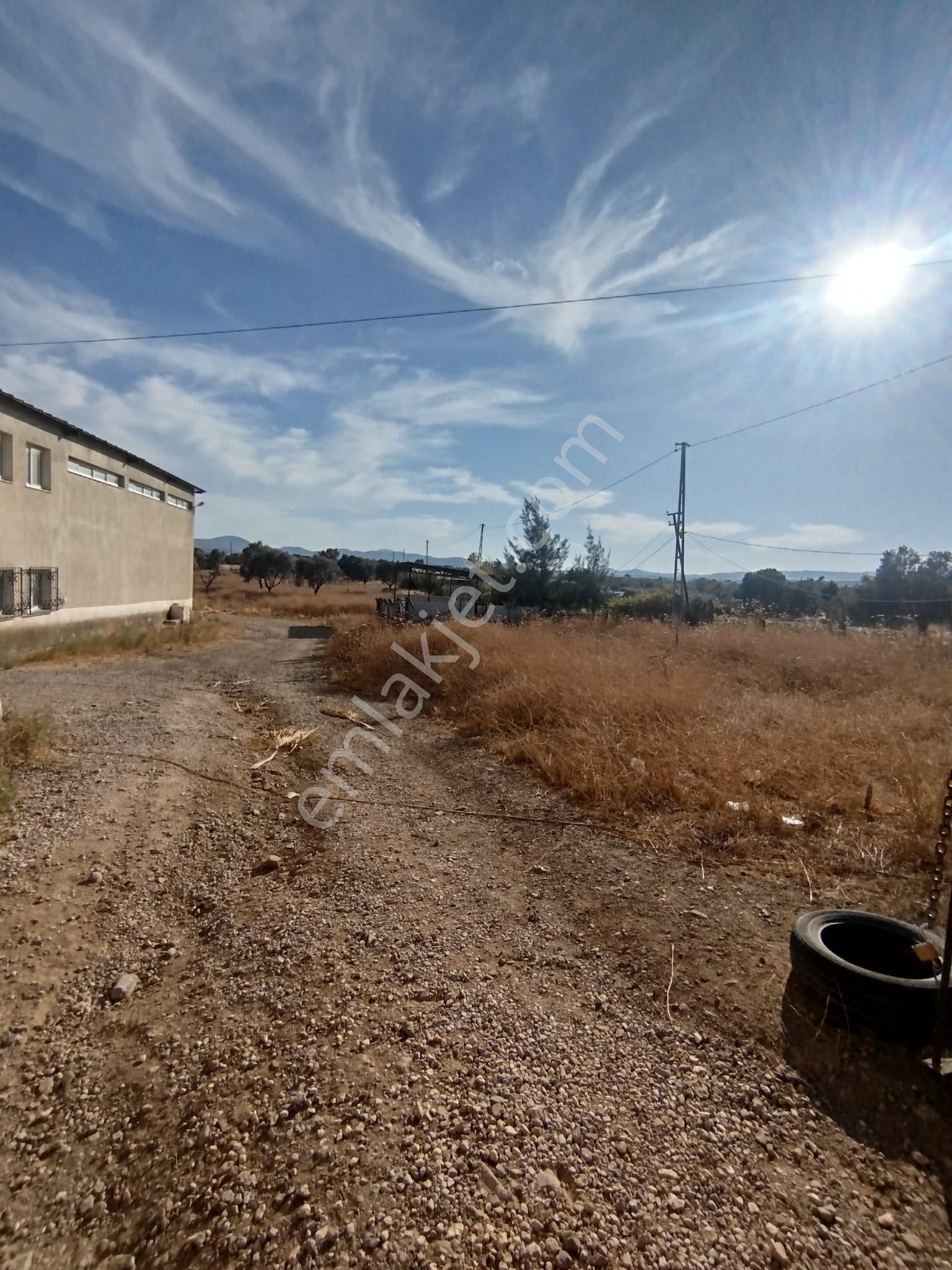 Görecede Merkezi Konumda 12.700m2 Üzerinde 1.000m2 Kapalı Alana Sahip Kiralık Arazi - Görsel 17