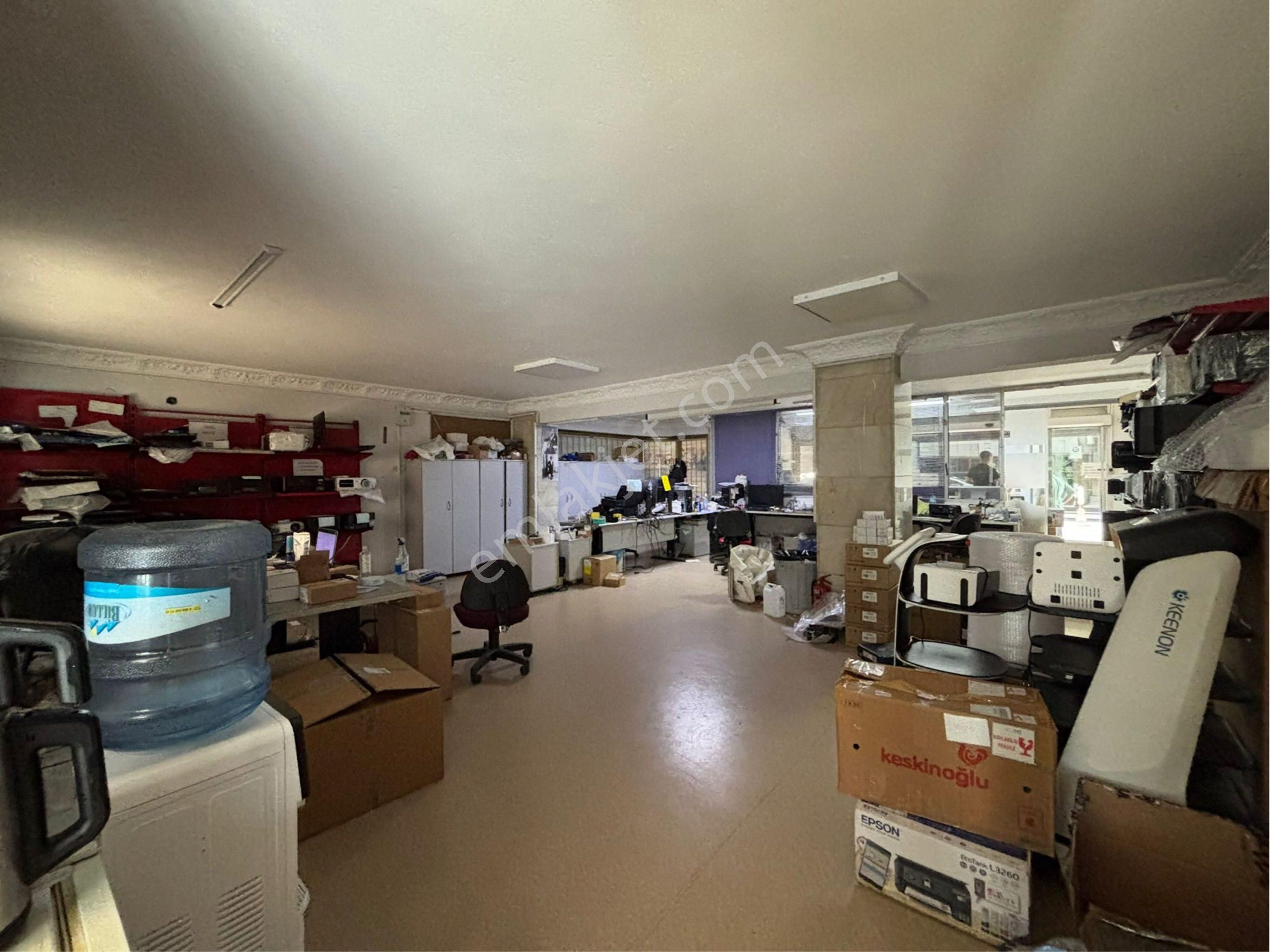 Basmanede 4 Ofis 1 Dükkan 8 Depo 1000m2 Satılık İş Yeri! - Görsel 17