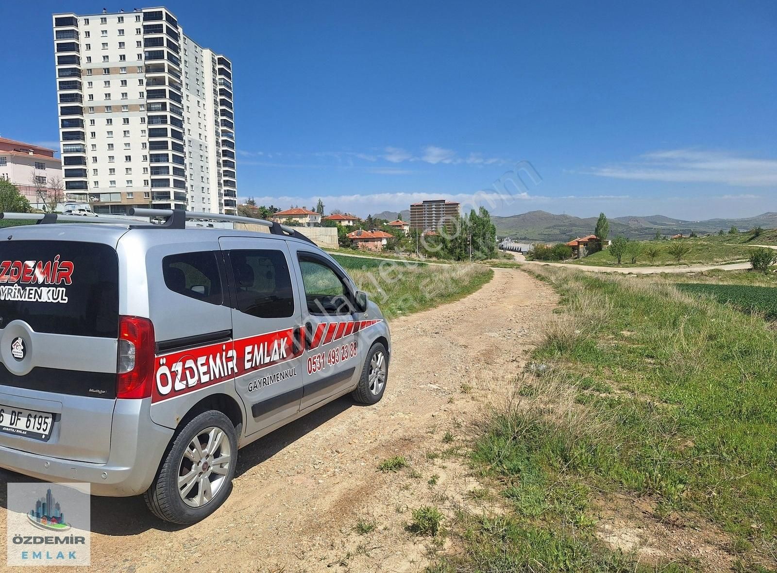 Özdemir Den Kıbrıs İmarda 220 Metre İmarlı Arsa Caddeye Cephe - Görsel 12