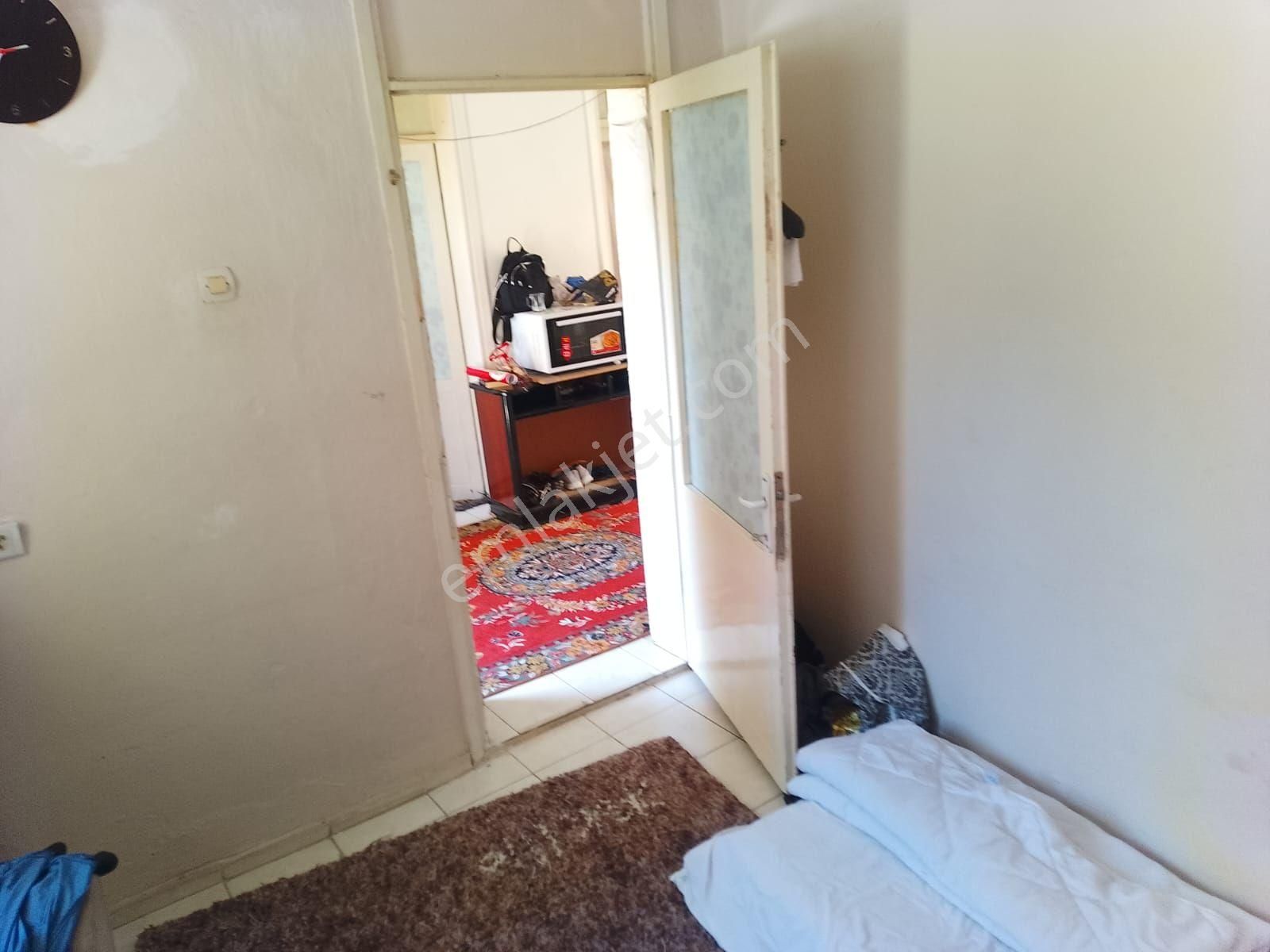 İzmir Karabağlar Bozyaka Mahallesi Satılık 2 Katlı Müstakil - Görsel 3