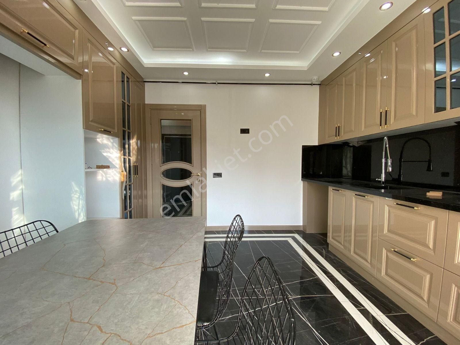 Bereketler De Satılık Güvenlikli Ultra Lüks Site İcerisinde - Görsel 14