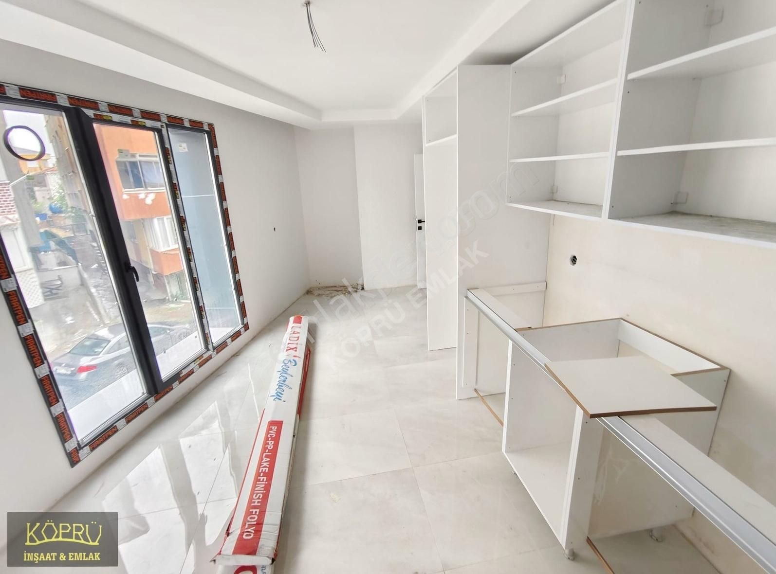 Yunusemre Mah'de Ana Caddeye Yakın 125m2 3+1 1.kat Lüx Daire - Görsel 6