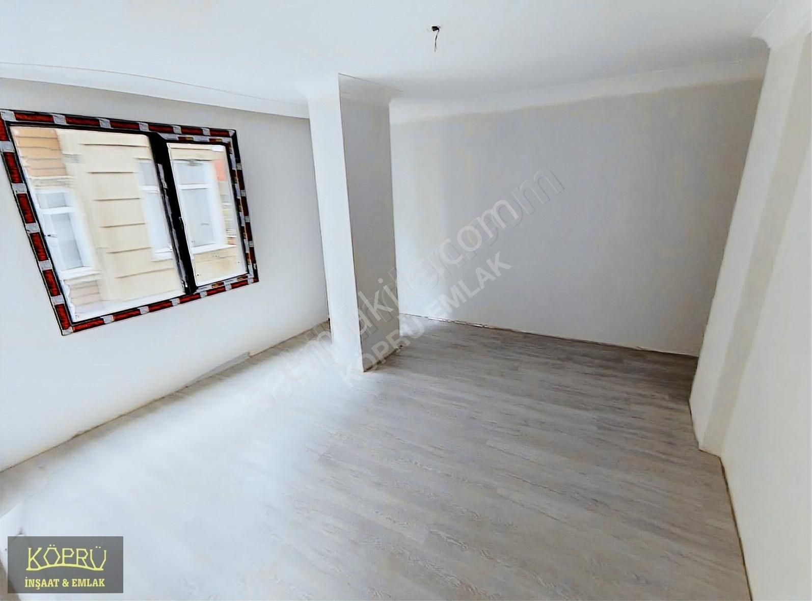 Yunusemre Mah'de Ana Caddeye Yakın 125m2 3+1 1.kat Lüx Daire - Görsel 7