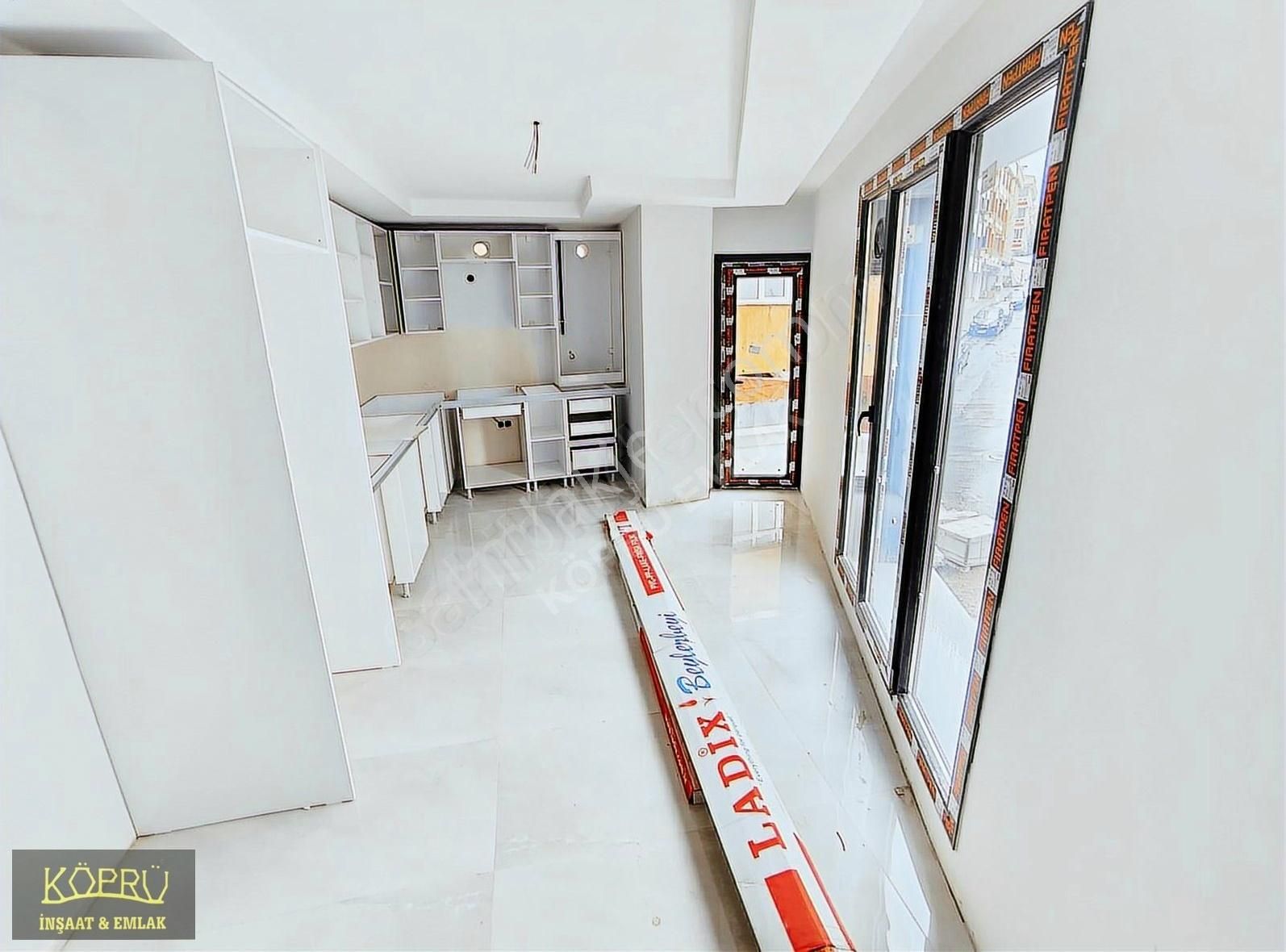 Yunusemre Mah'de Ana Caddeye Yakın 125m2 3+1 1.kat Lüx Daire - Görsel 22