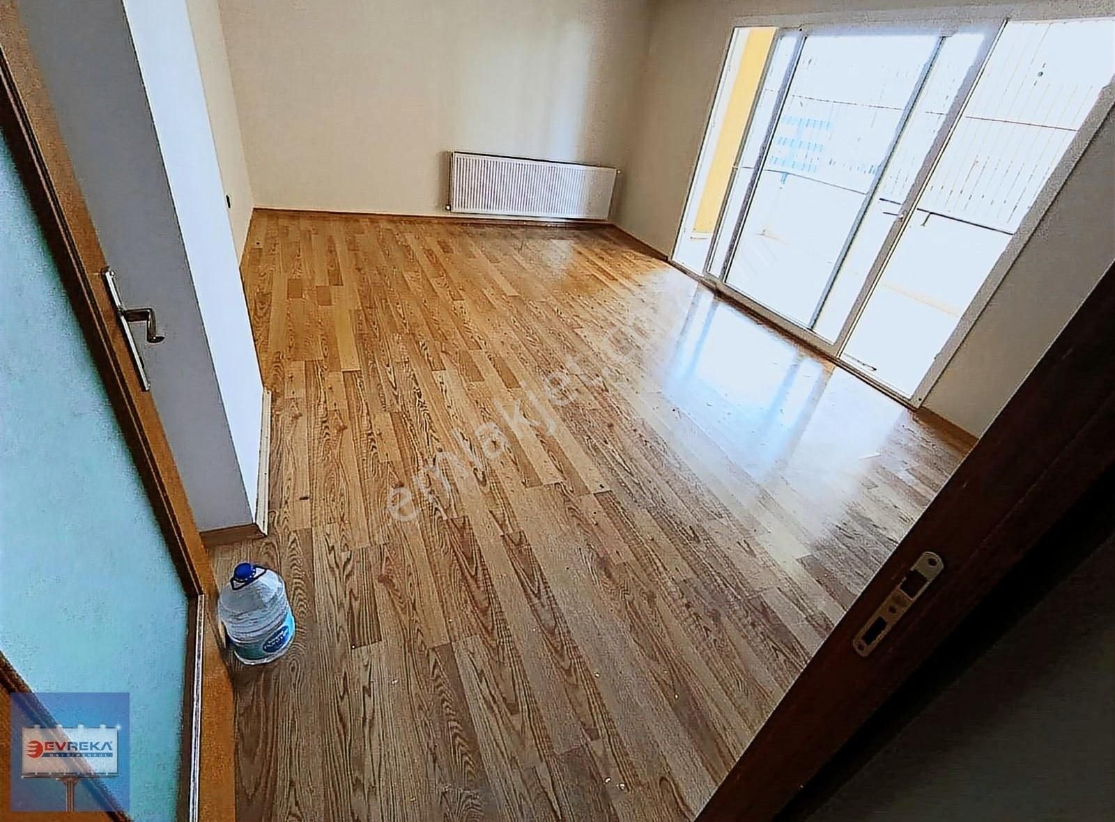 Türkmen Başı Bulvarı Az Katlı İskanlı Geniş Süper Konum 4+1