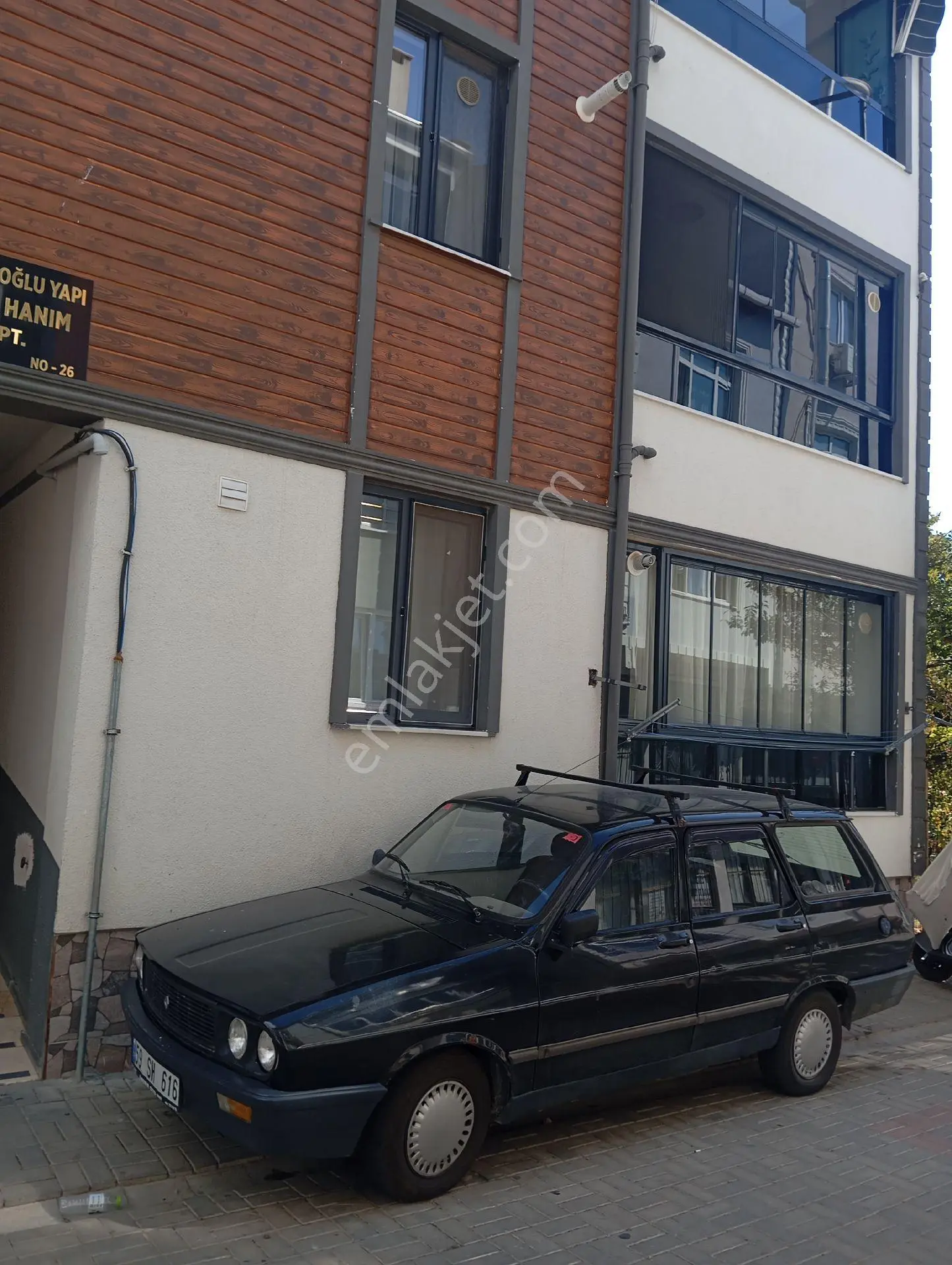Parlar Emlaktan Satılık Daire Camikebir Mahallesinde 2+1 115 Metre Kare Doğalgazlı Konumu İyi - Görsel 2