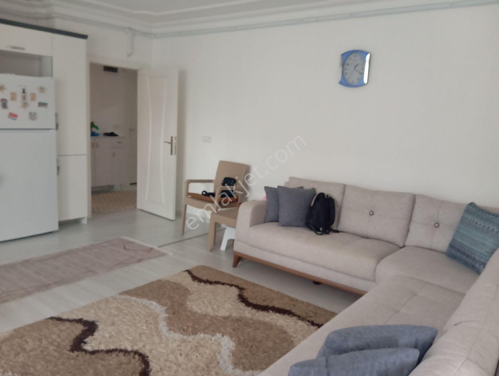 Parlar Emlaktan Satılık Daire Cumhuriyet Mahallesinde 2+1 Geniş Daire 85 Metre Kare Havuzlu Bahçeli - Görsel 13