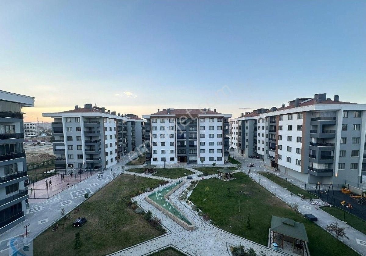 Kule 42 Emlak'tan Gazze Caddesi Üzeri Uyar Park Sitesi Arakat 3+1 Satılık Daire - Görsel 30