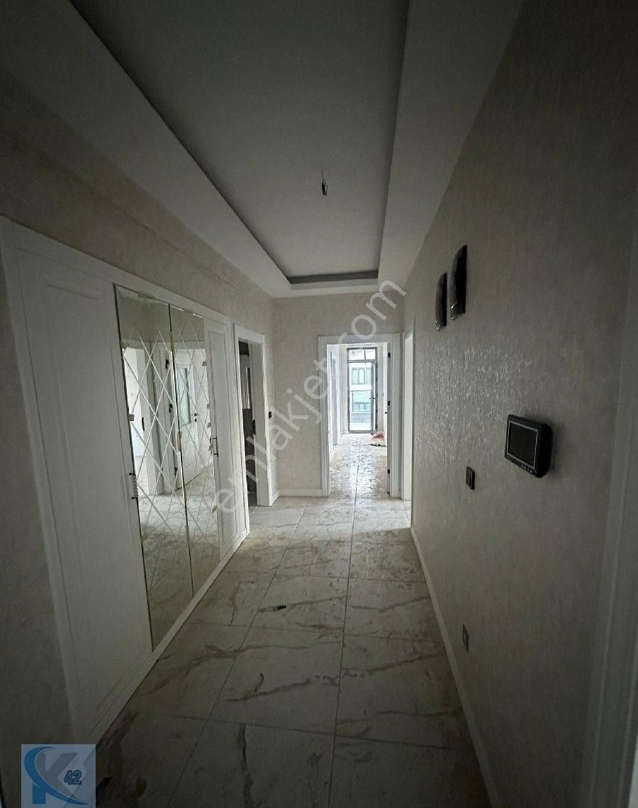 Kule 42 Emlak'tan Gazze Caddesi Üzeri Uyar Park Sitesi Arakat 3+1 Satılık Daire - Görsel 6